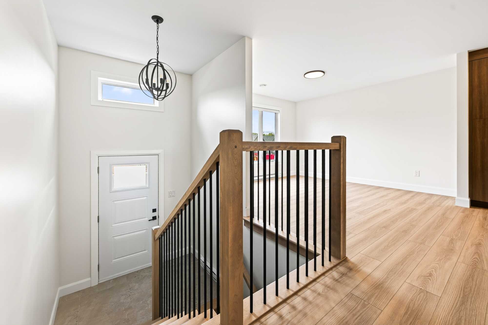 Welcome to 31 Progrès Street, Dieppe! 2