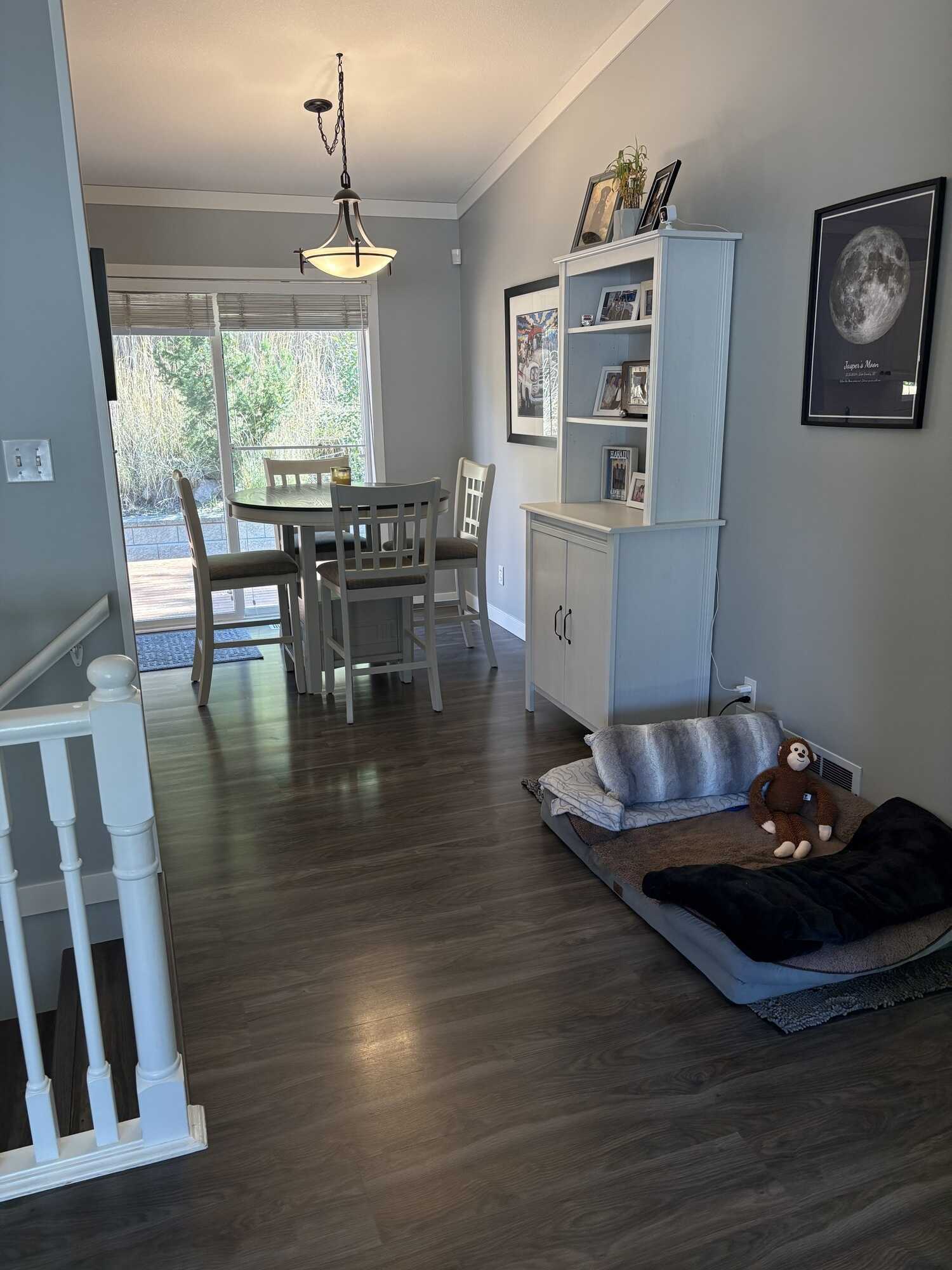 Welcome to #111 – 1801 53 Avenue, a beautifully updated 3-bedroom + den, 2-bathroom home offering comfortable, low-maintenance living in a convenient Vernon location. 5
