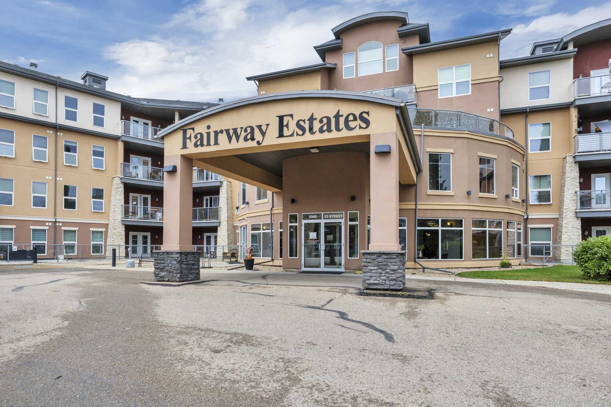 4th Floor Condo ~ Amazing Views ~ Several Upgrades ~ Great Amenities & Location ~ Fairview Estates in Sylvan Lake~ 3