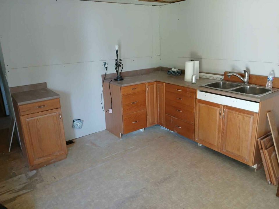 South End - Handyman Special!! 5