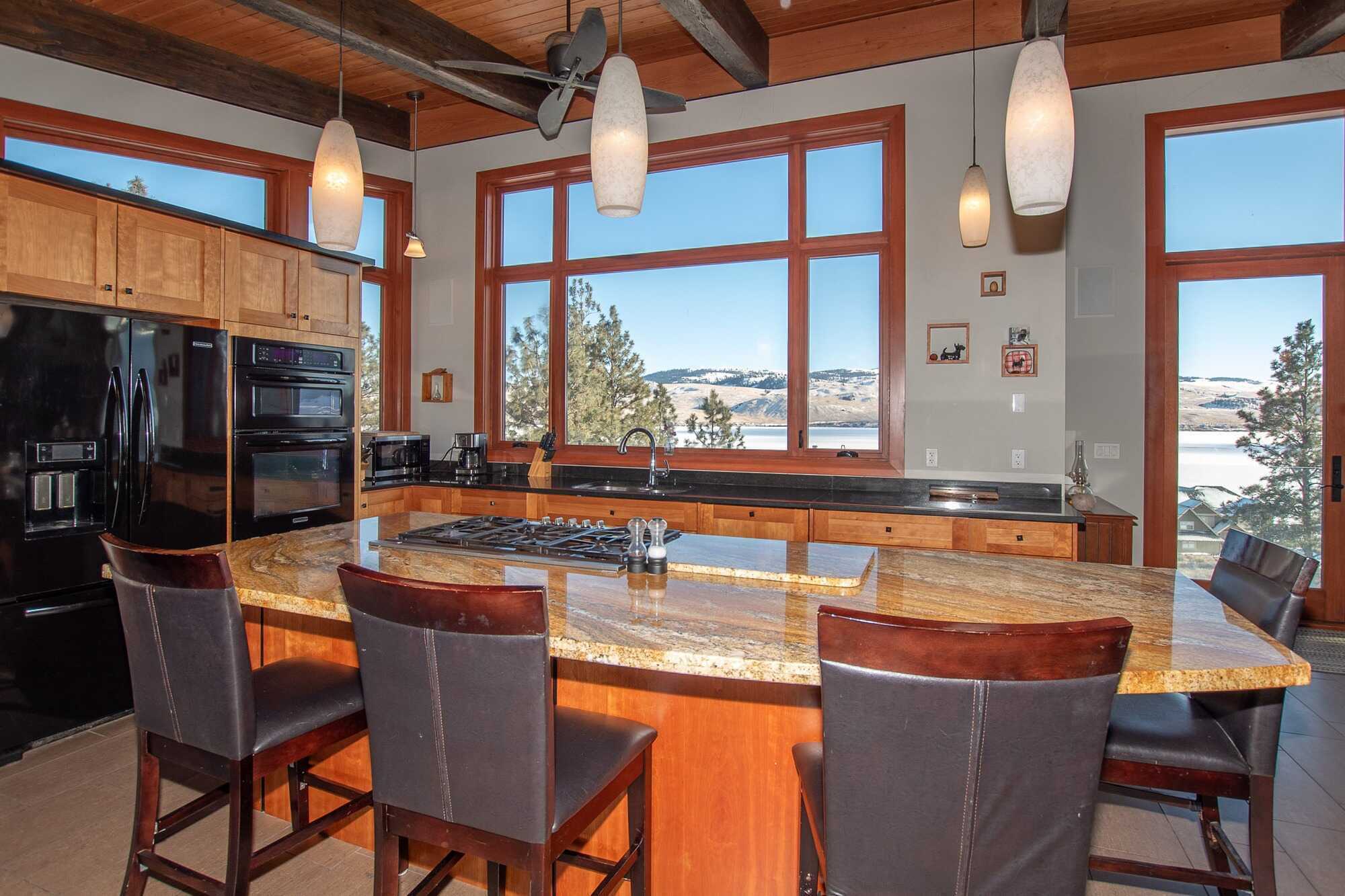 Living in a DREAM Home at Nicola Lakeshore Estates doesn’t get any better than this! 5