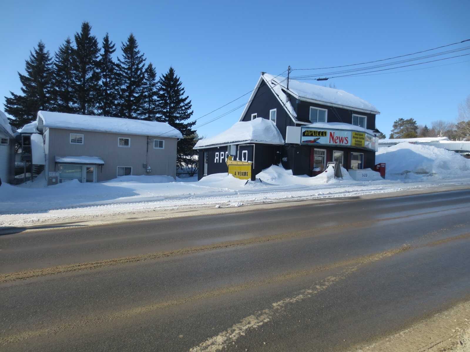 424 - 426 Rue Victoria, Edmundston 2
