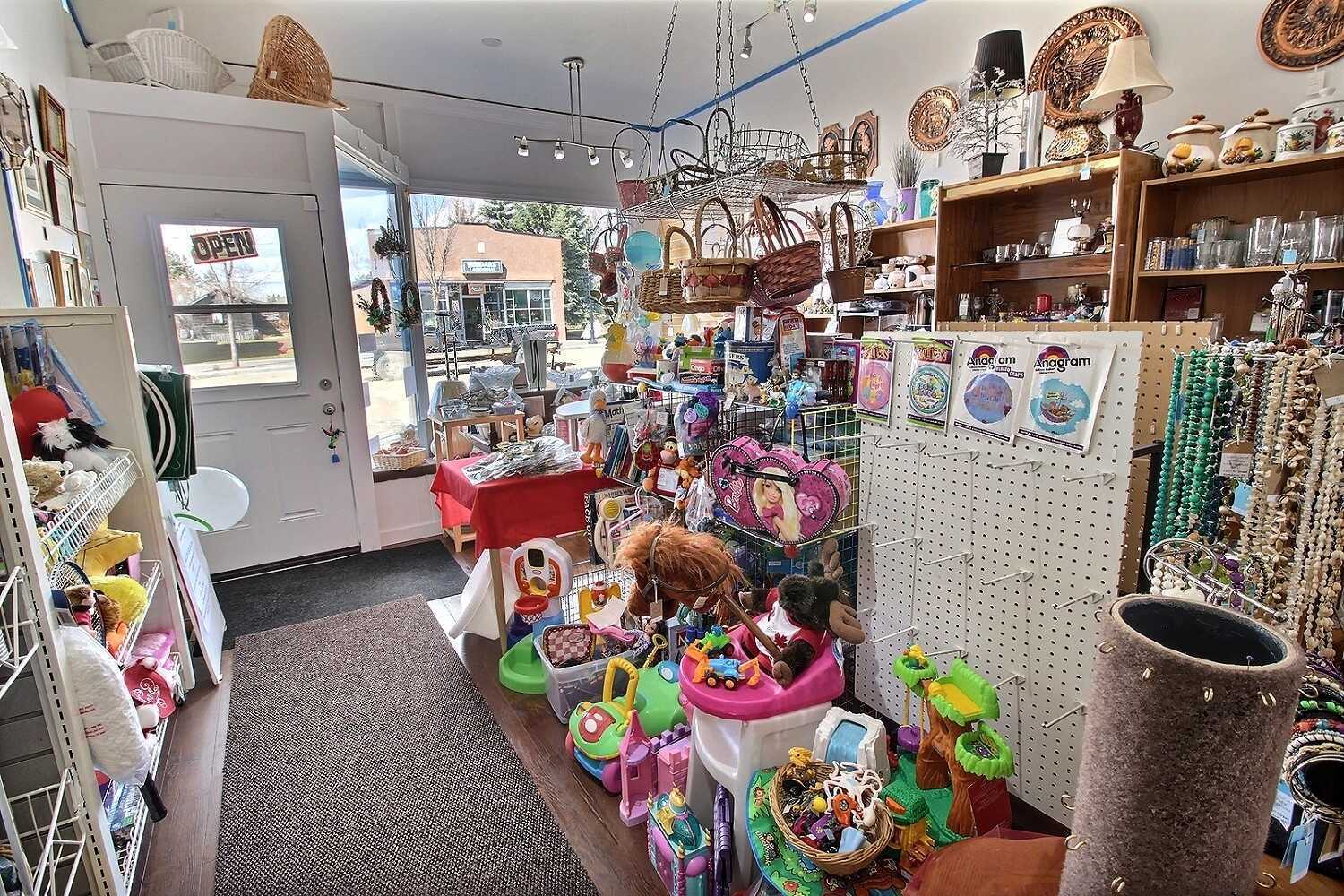 High-Visibility Commercial Property – Main Street, Mundare 4