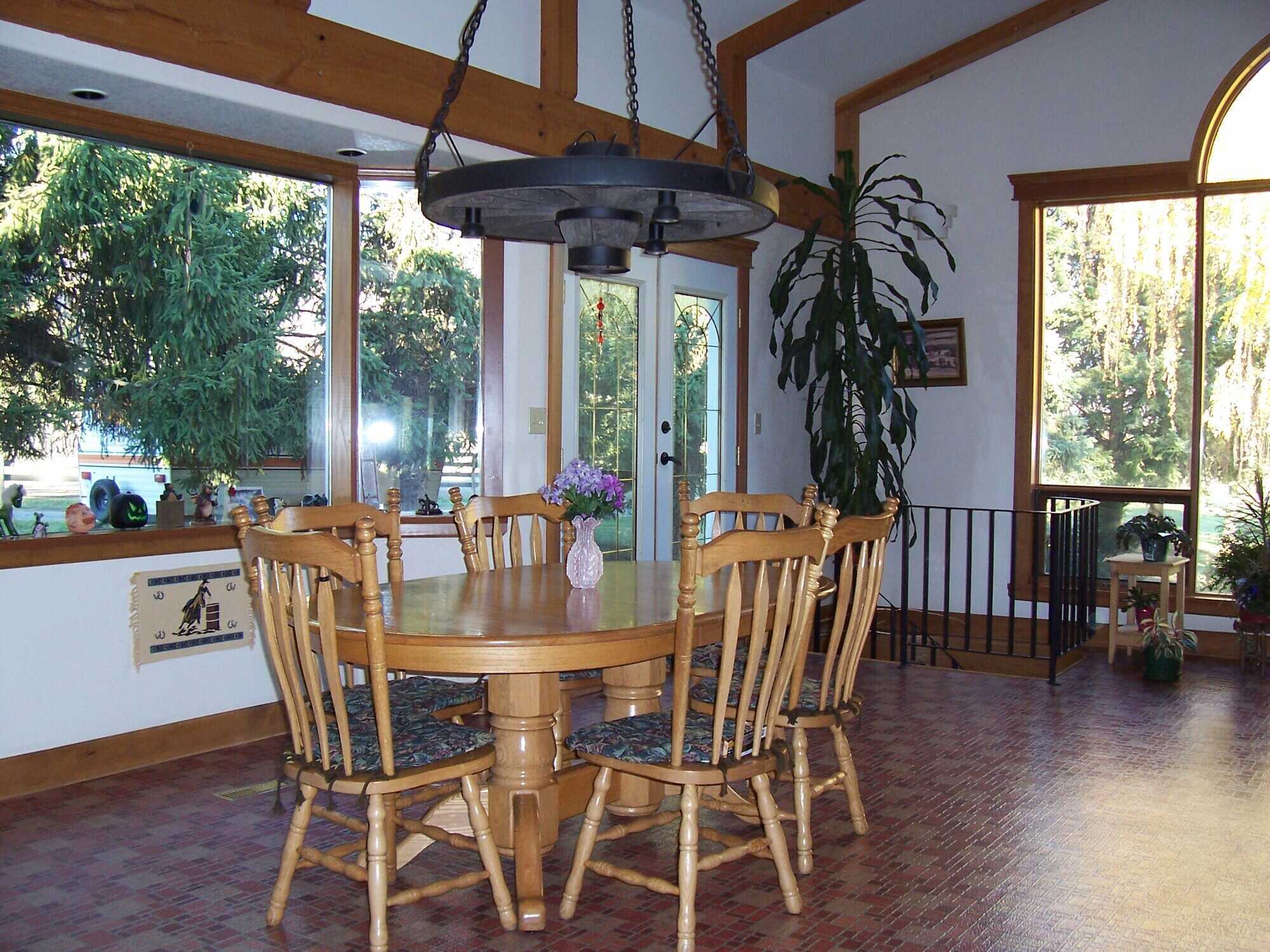 7001 Highway 6, Coldstream 3