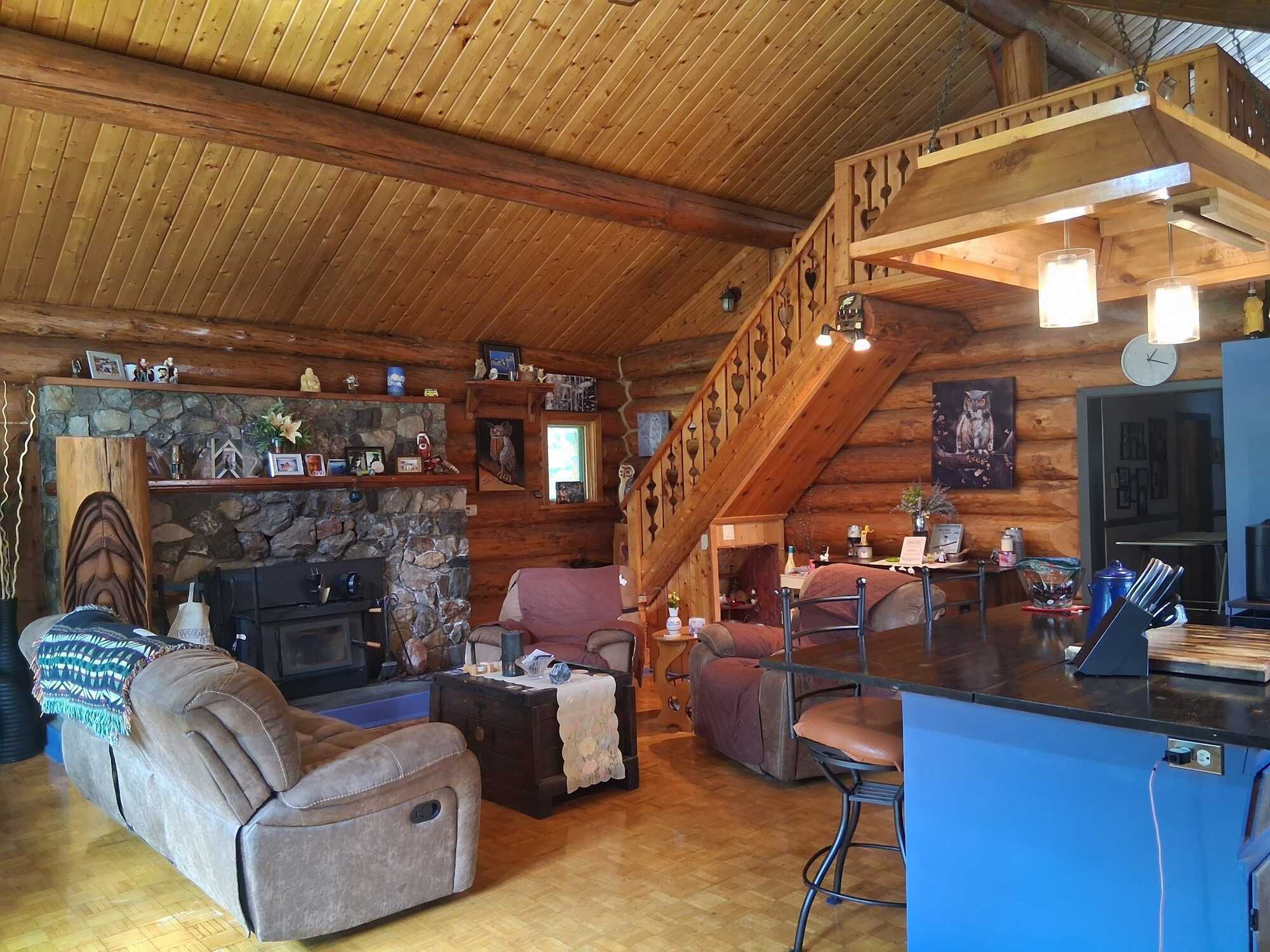 12.5-Acre Riverfront Log Home Retreat with Mountain Views 4