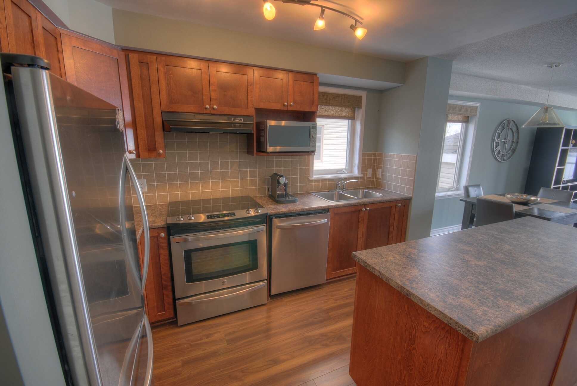 613 Reardon Private, Ottawa 3