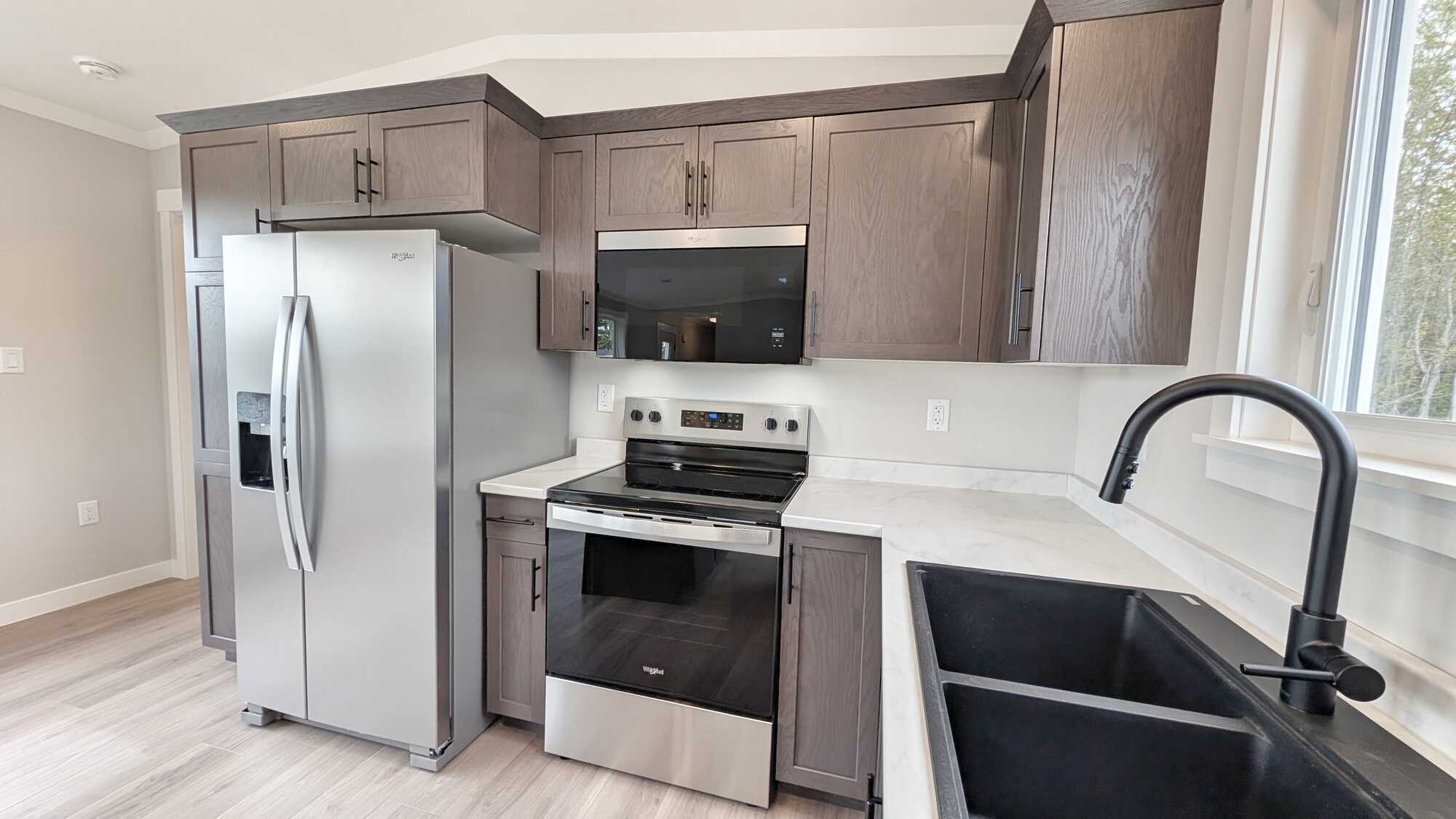 Mini-Home neuve de qualité supérieure – Confort moderne et vous êtes propriétaire du terrain ----
Brand-New Turnkey Mini Home – Modern Living with Land Ownership 3