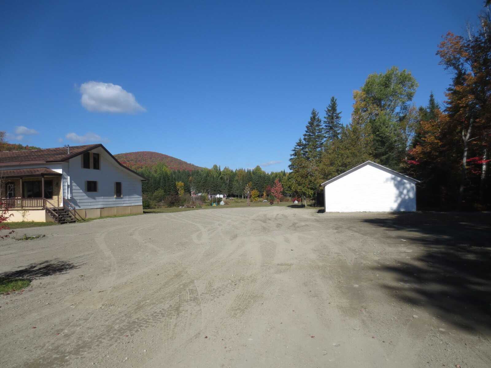 7051 Route 120, Lac Baker 4