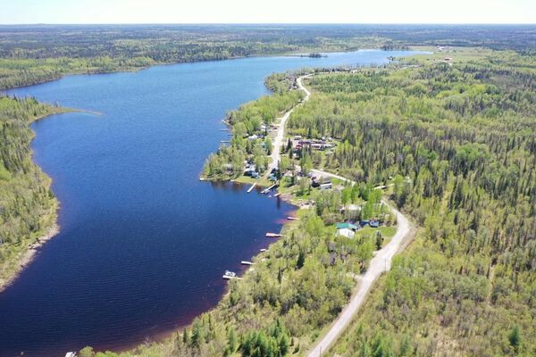 Seasonal Campground Shackleton Lake 4