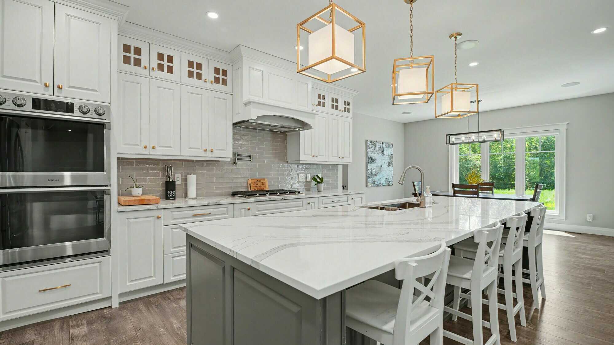 Custom-Built Executive Home on an Impressive Lot with Deeded Water Access | 5 Bedrooms, 4.5 Baths, 3-Car Garage & Luxury Finishes Throughout 5