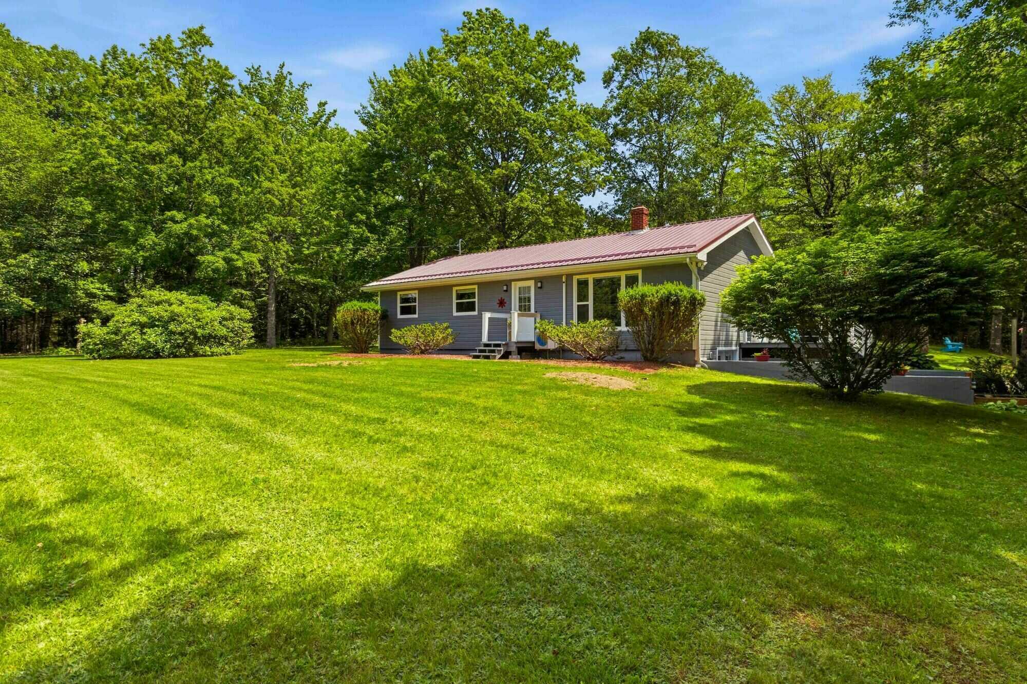 Fully Finished Bungalow on ~5 Private Acres with Pond & Oversized Garage — Lunenburg County, NS 2