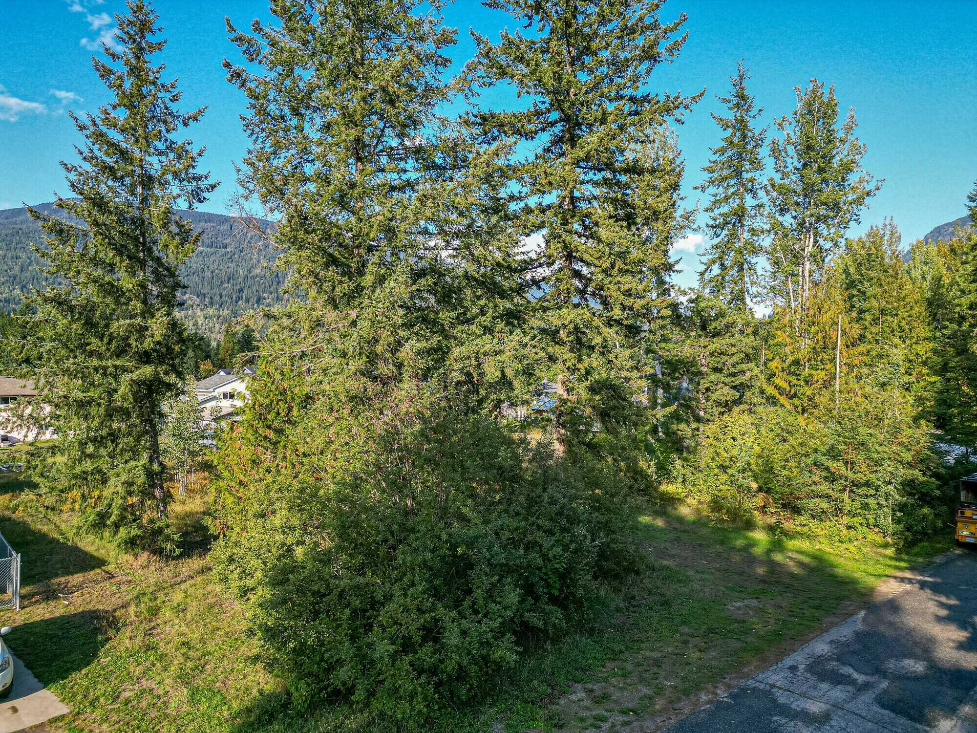 Build your dream home on this beautiful .24 acre, flat lot! Located on a very quiet street in Arrow heights with recreation at your fingertips! 5