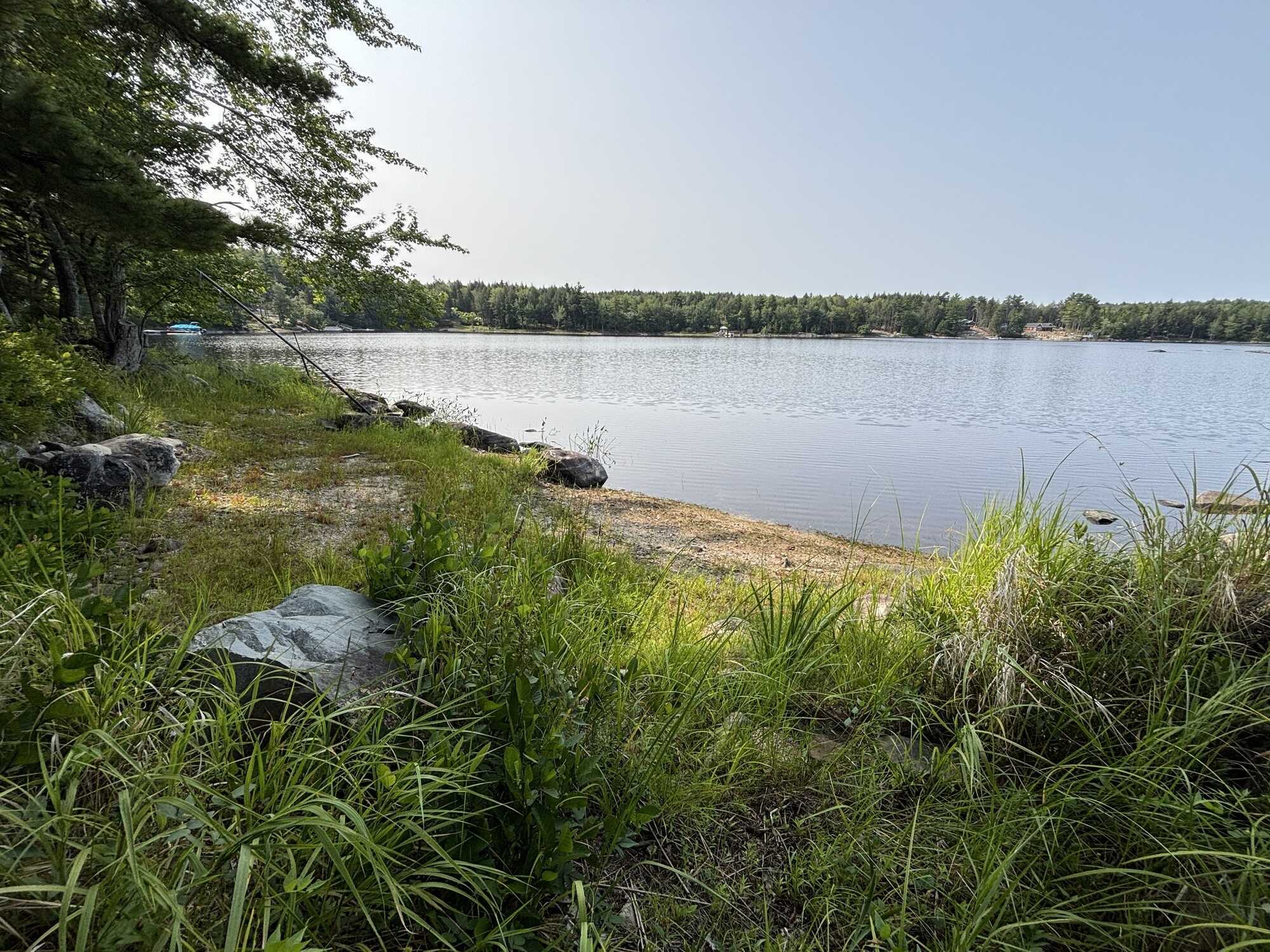 Lakefront Privacy Meets Flexible Modern Living 5
