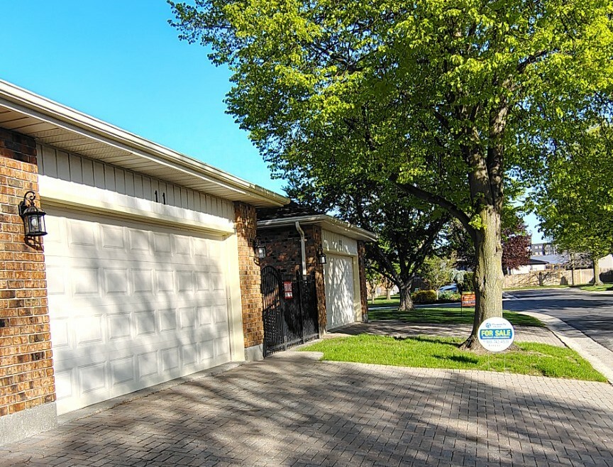 Quiet Condo, 21 Earl Drive #11 in Chatham, For Sale 2