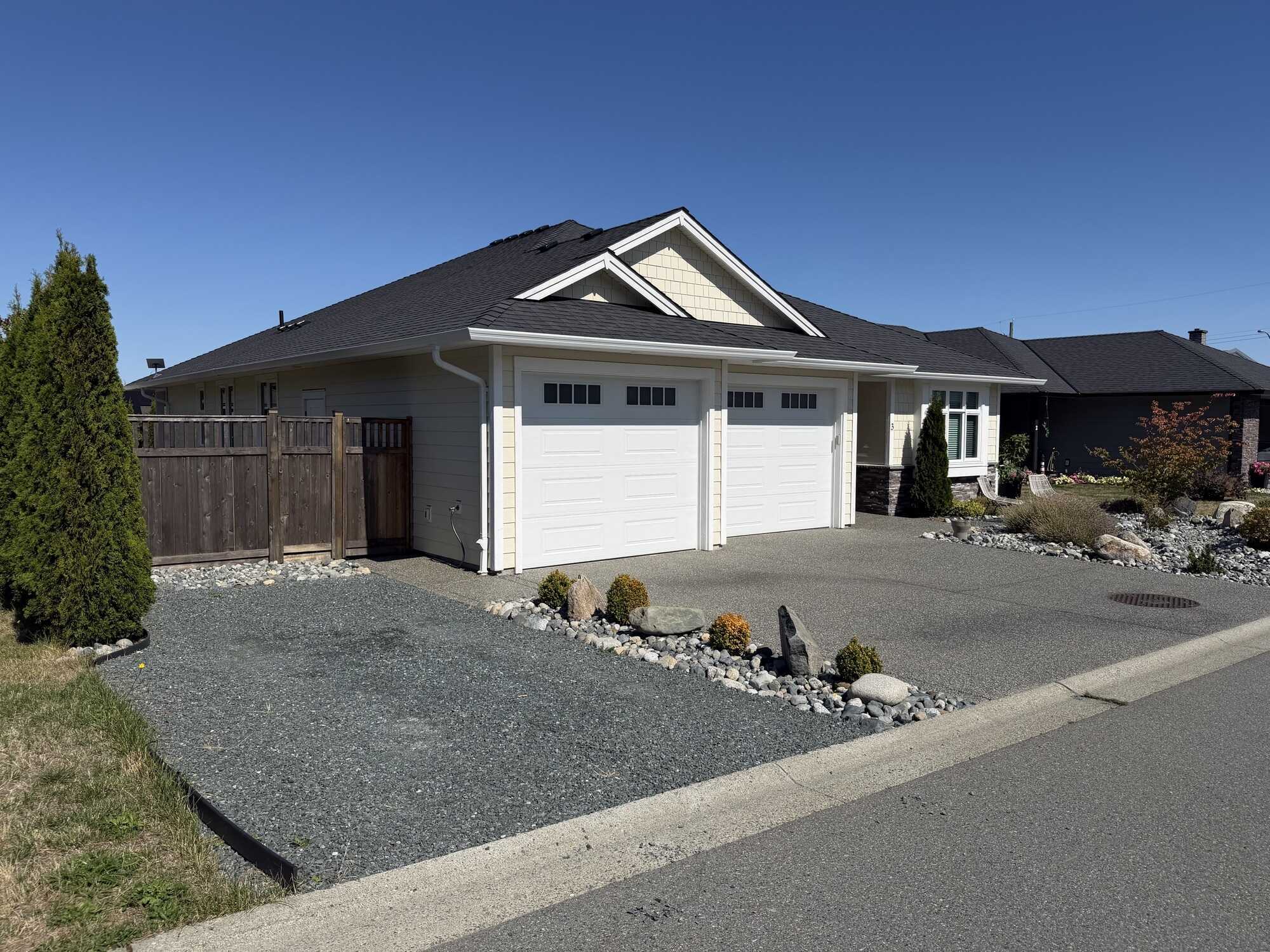 ✨ EXCEPTIONAL 1,850 SQ. FT. RANCHER | ELEGANT FINISHES | GOURMET KITCHEN | 9’ CEILINGS | RV PARKING ✨ 4