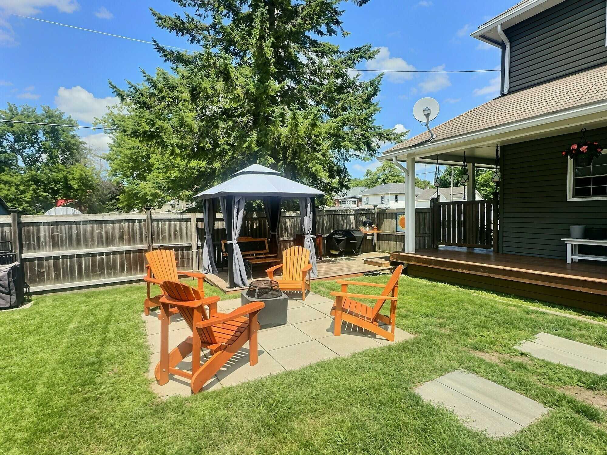 Country-Style Home in the village of Delta - Rideau Lakes 5