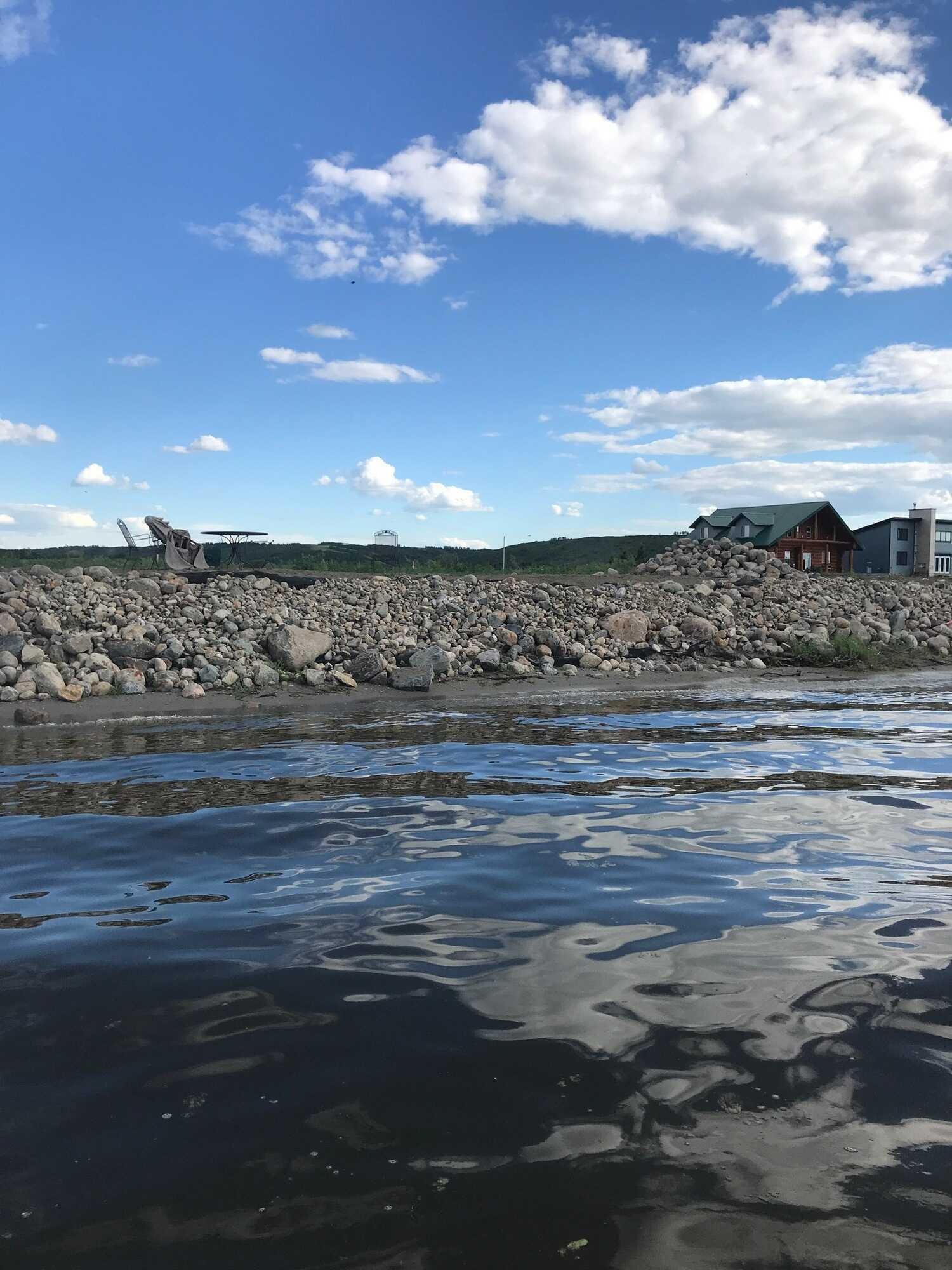 Very rare, FLAT lakefront lot at Katepwa. 4