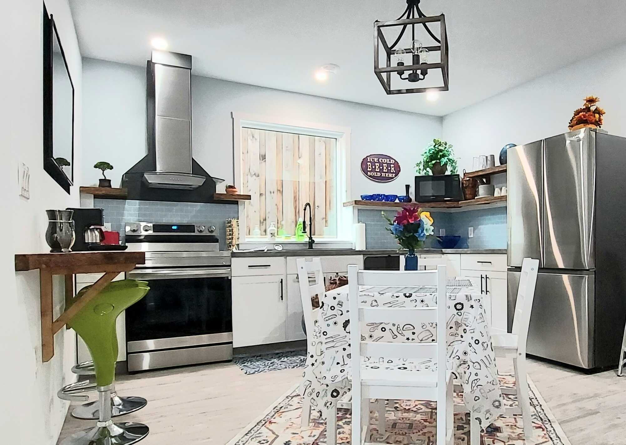 "Stylish 4-Bed Duplex – Turnkey Income Property!" 3