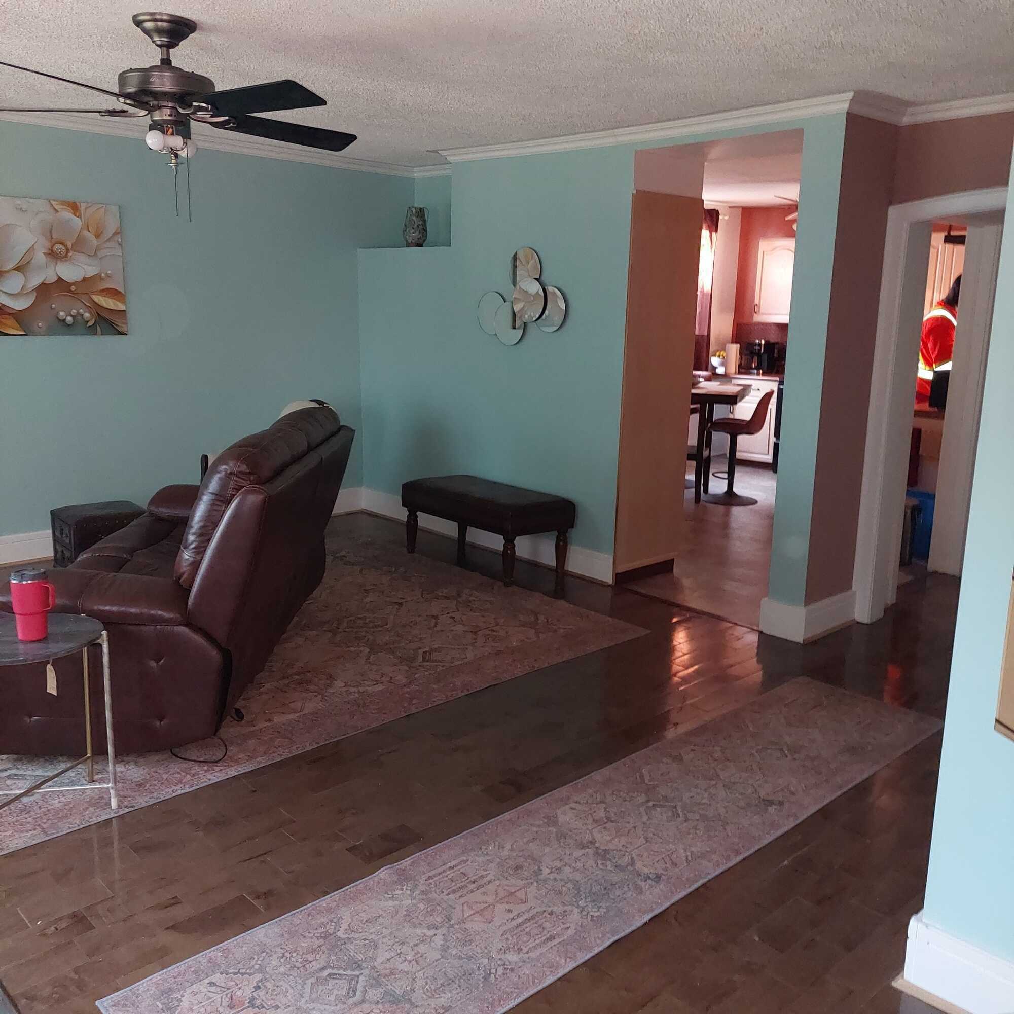 Large Family Home Near Beach & Trails 4