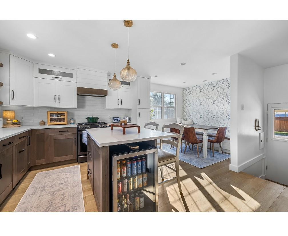 Extensively Renovated Home with Modern Comfort and Exceptional Parking 4
