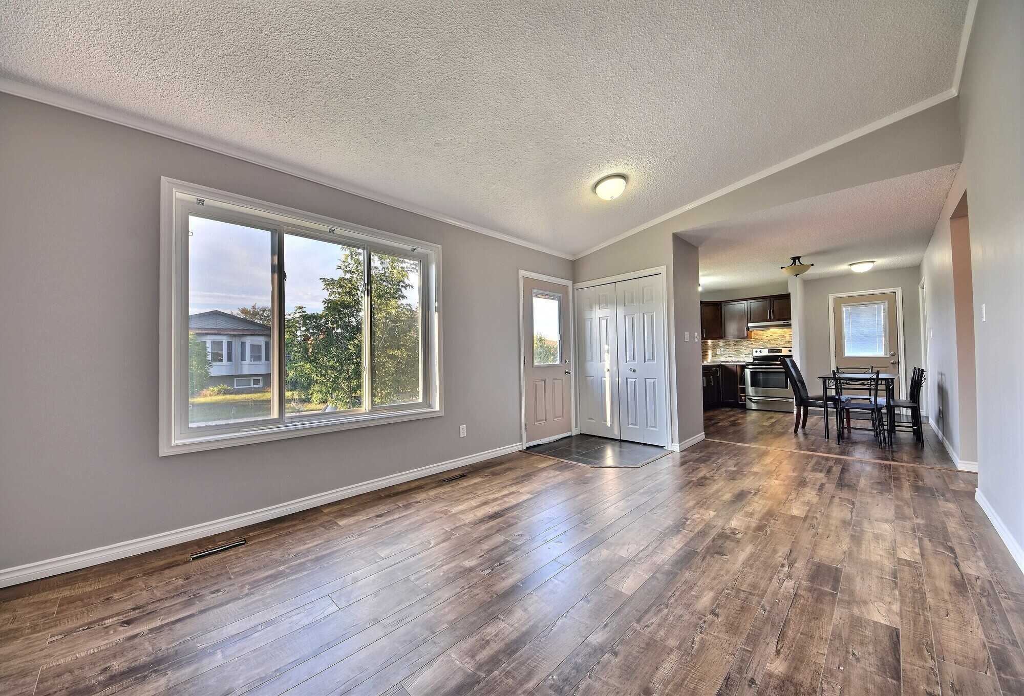 168 Farrell Crescent, Fort McMurray 3