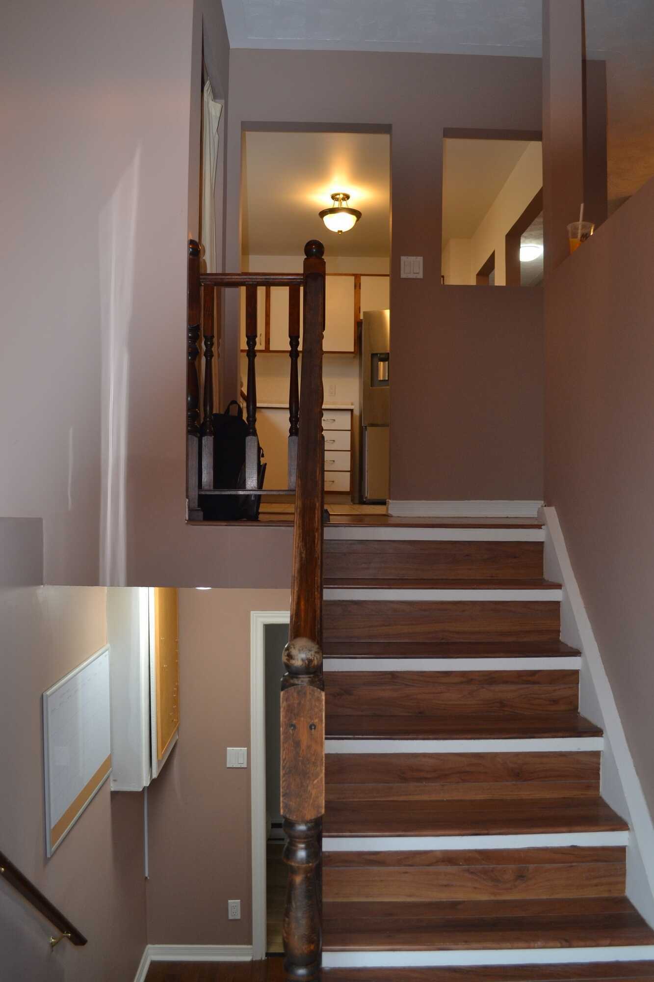 Charming 3+1 Bedroom Semi-Detached Home – Prime Location! 5