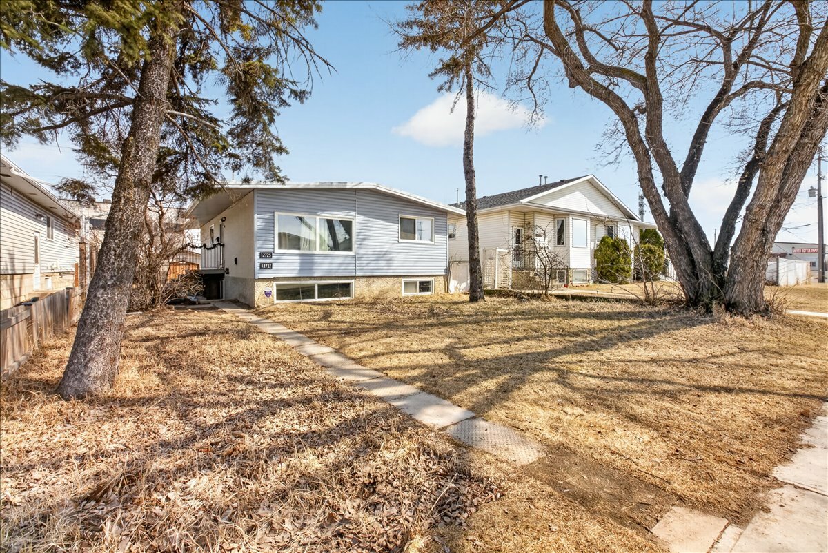 Centrally located with excellent access to all amenities, this property features two legal residences (upper and lower), making it an ideal investment opportunity. 5