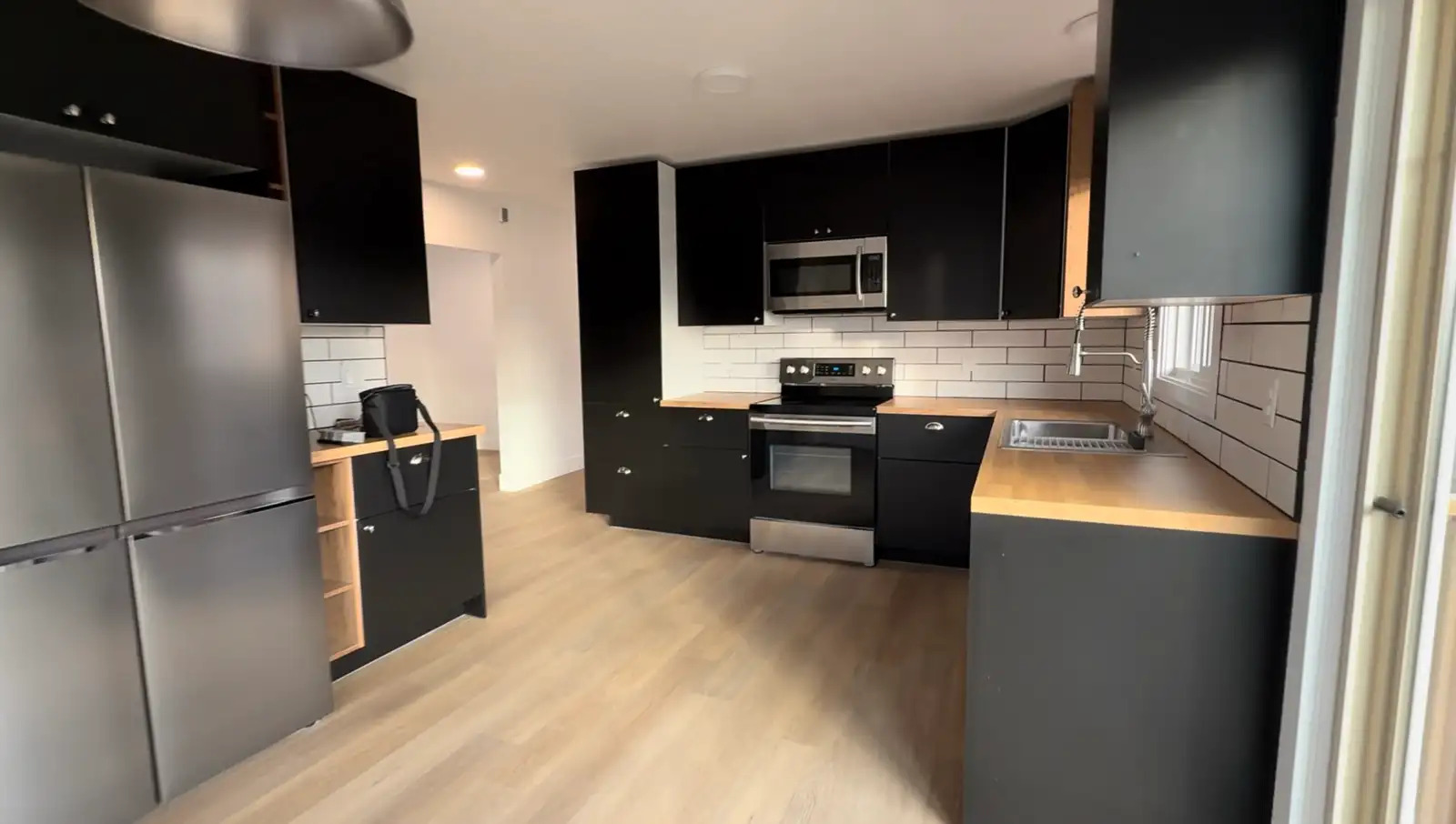 “Perfect Investment or Family Home!!! 2