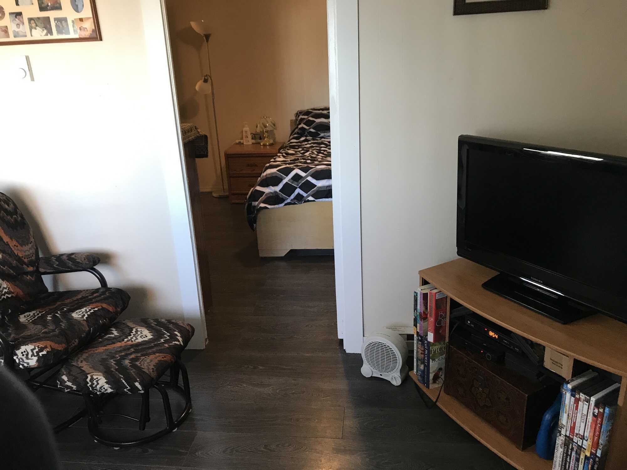 This well‑maintained six‑unit apartment building offers a rare combination of strong rental income, extensive renovations, and a premium riverfront location. 5