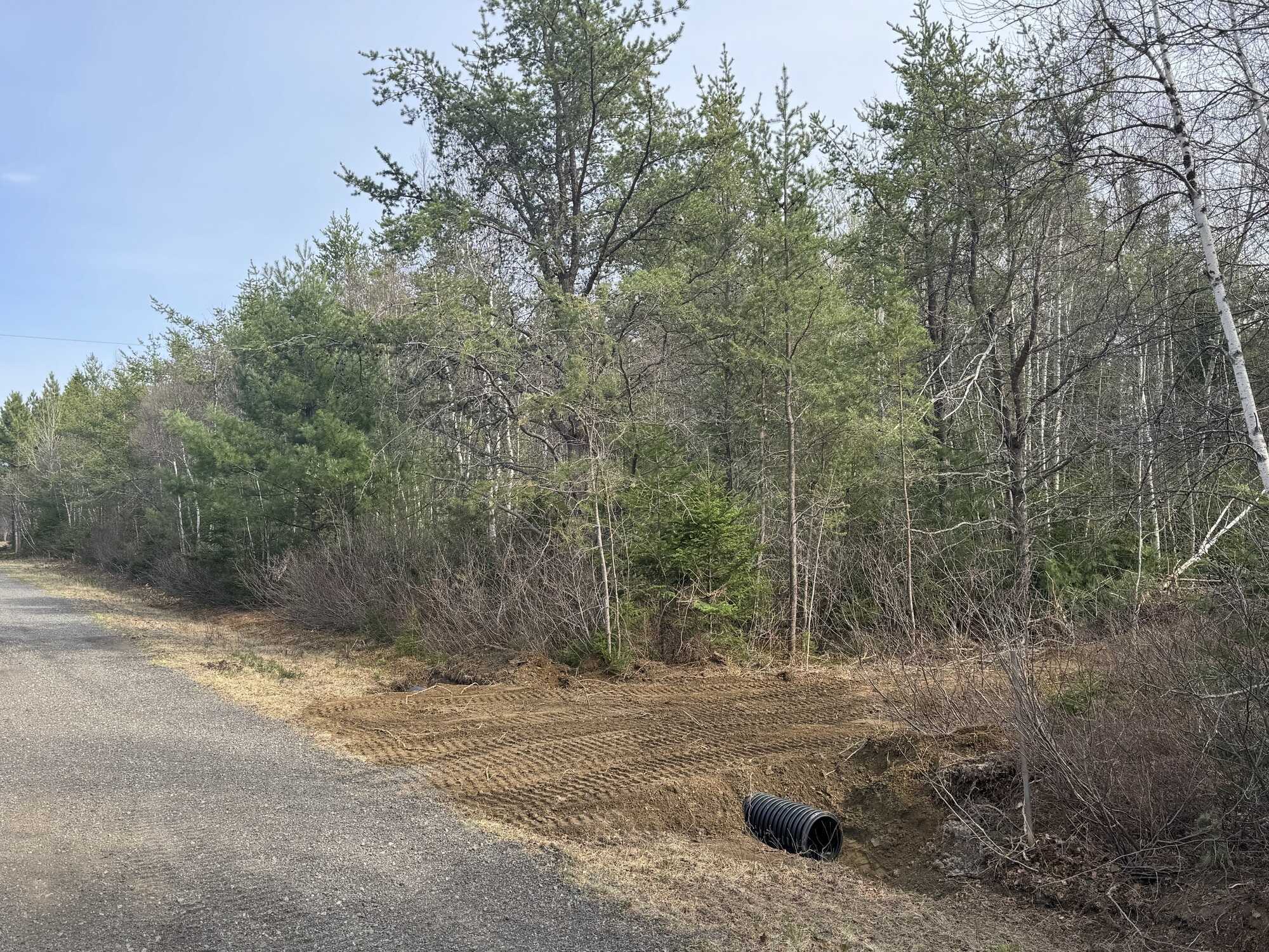 Excellent Location - 1.5 Acre, Impressive Building Lot(s) for new construction 4
