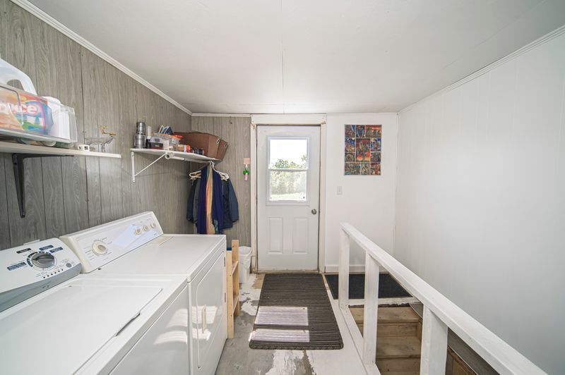 Charming Country Home with Beautiful Views! 5