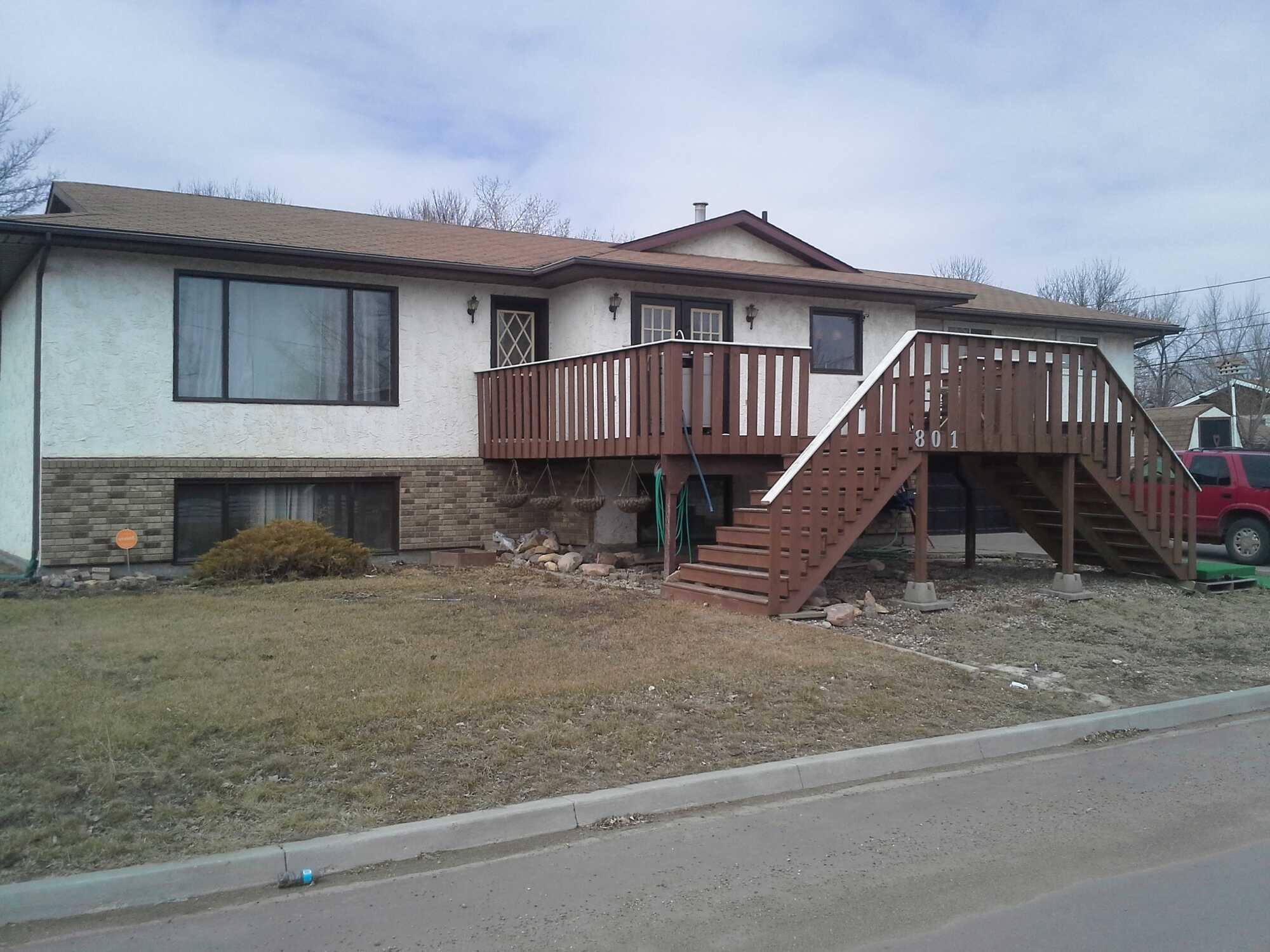 801 King Street, Estevan 3