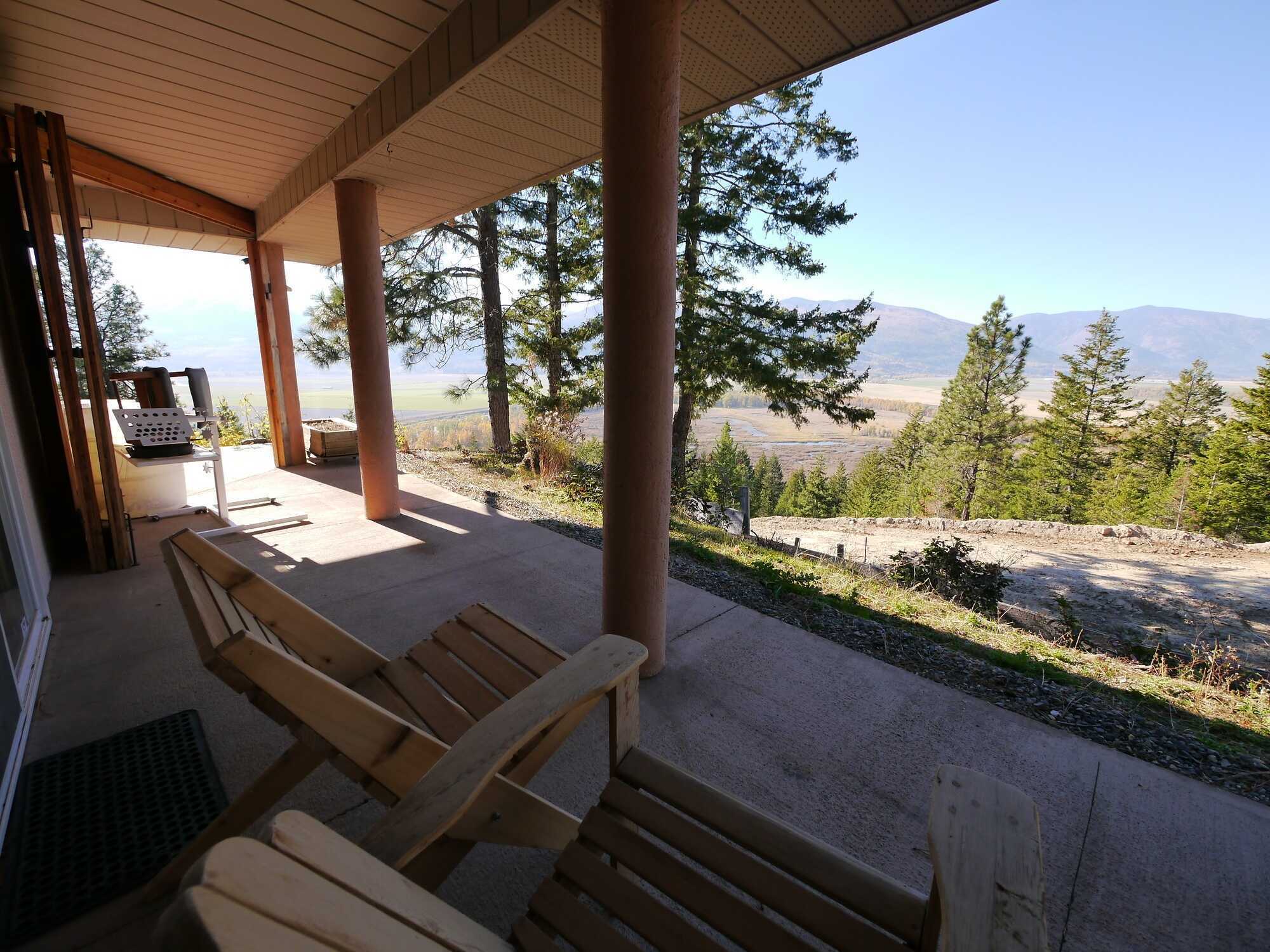 BREATHTAKING VIEWS! DEVELOPMENT POTENTIAL!! ESTATE SALE! This one is for you!  2057 sq ft 1 floor home on SUBDIVIDABLE 7.2 Acres! Ideal for a winery! IMMACULATE condition Low Maintenance yard  2 Car Garage/Shop 4