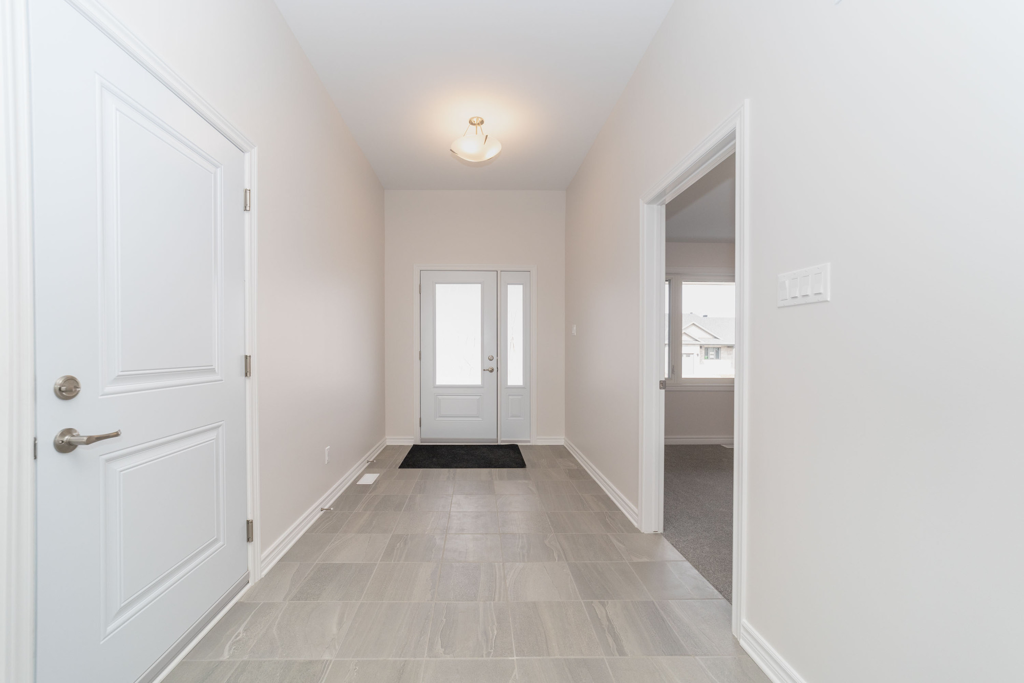 Modern 2-Bed, 2-Bath Semi-detached Bungalow on Corner Lot 2