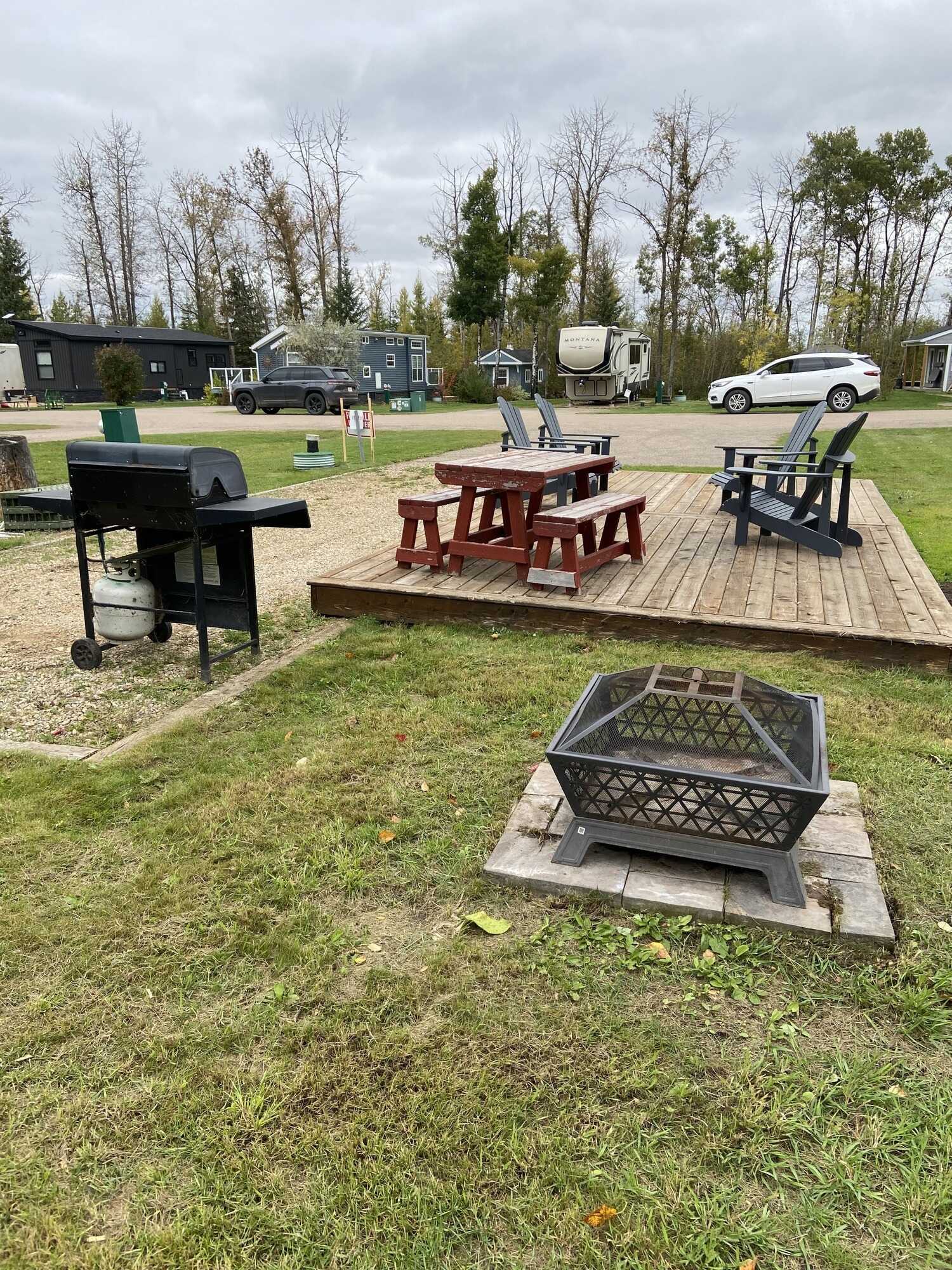 Ready-to-Enjoy Lot at Wood Creek RV Park 3