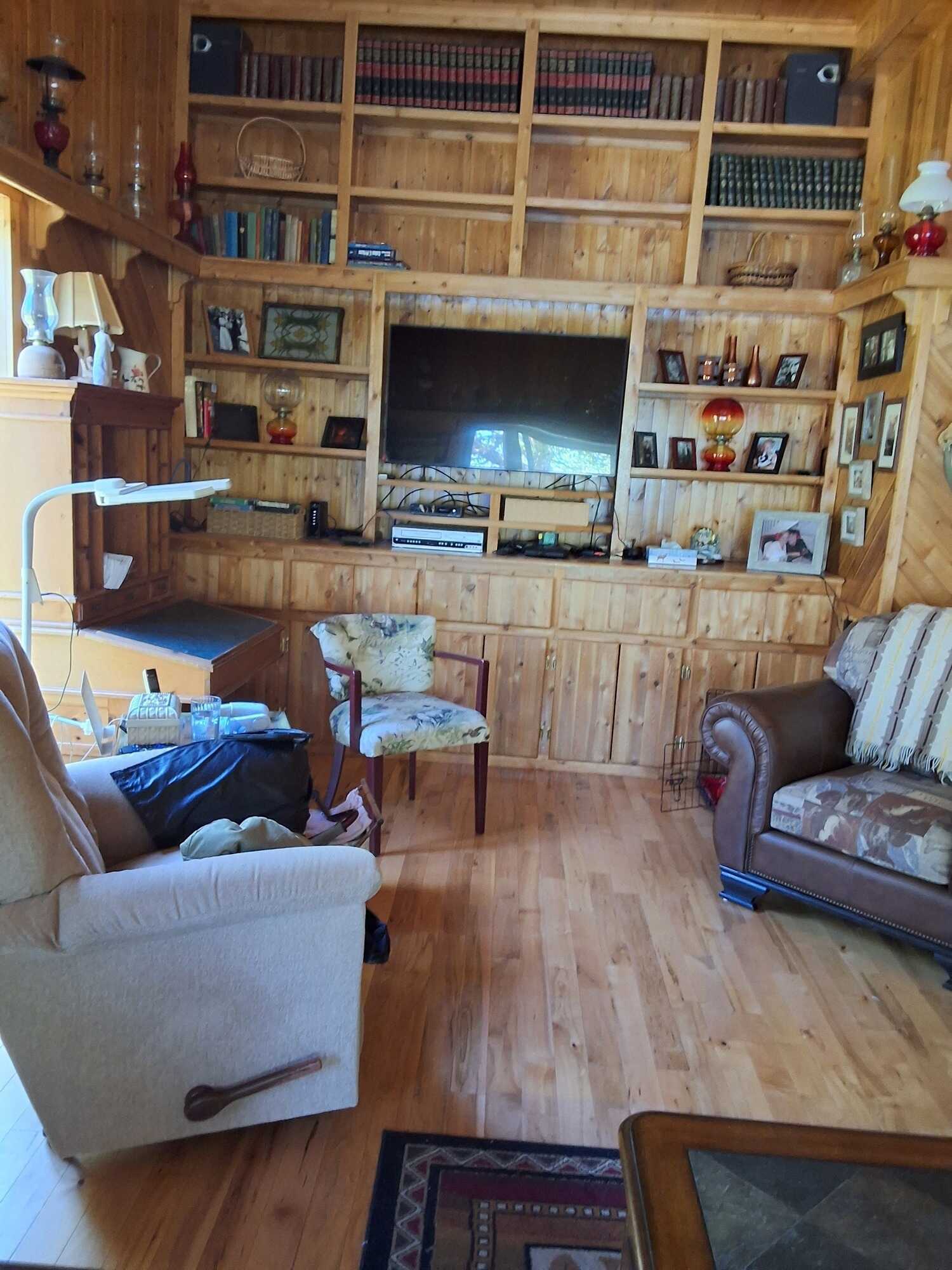 Beautiful home for sale at Ranger Lake, Ontario 4