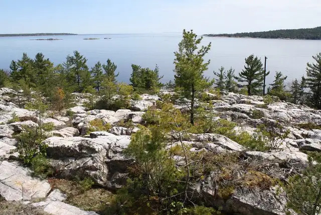 Killarney Waterfront Georgian Bay 4