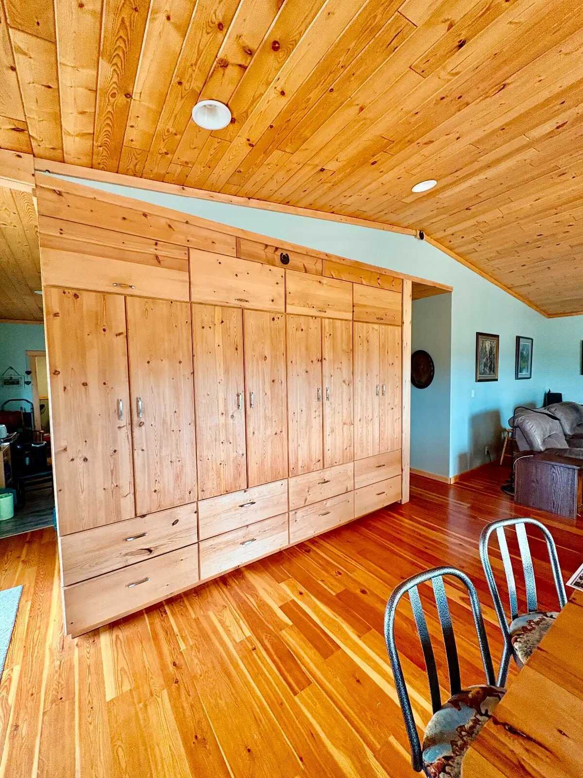 North central BC ranch - Two homes - 127 acres 5