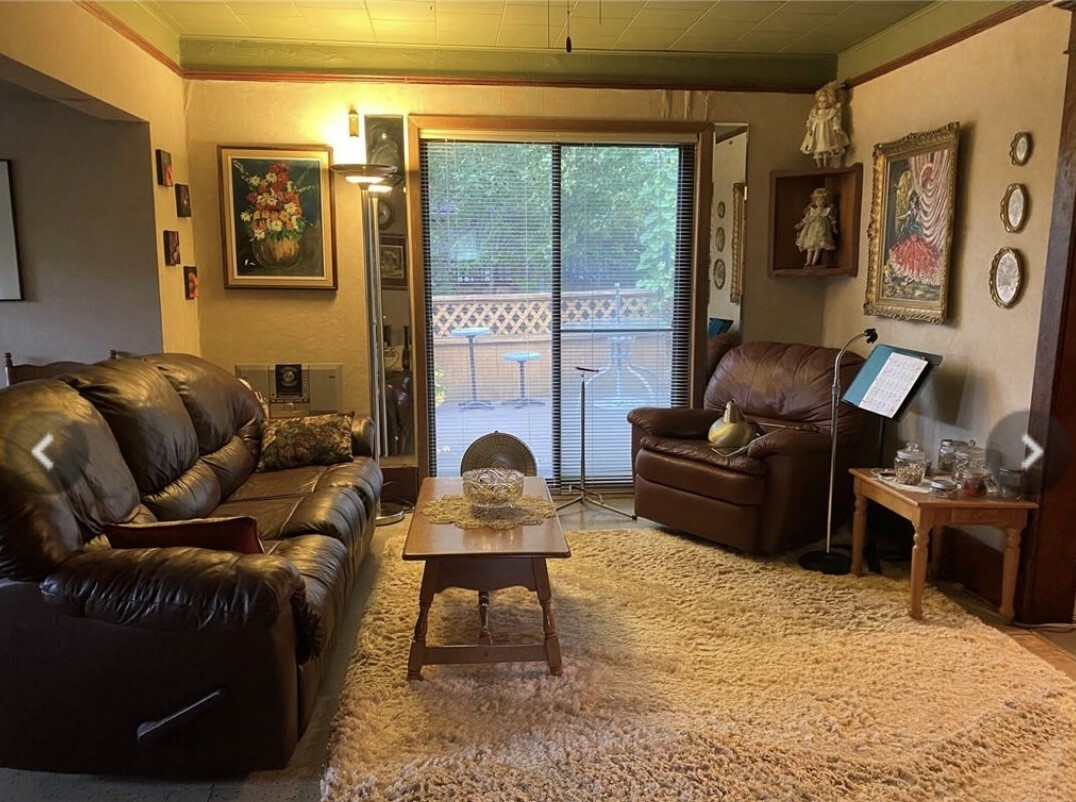 Cabin for Sale - Etters Beach 2