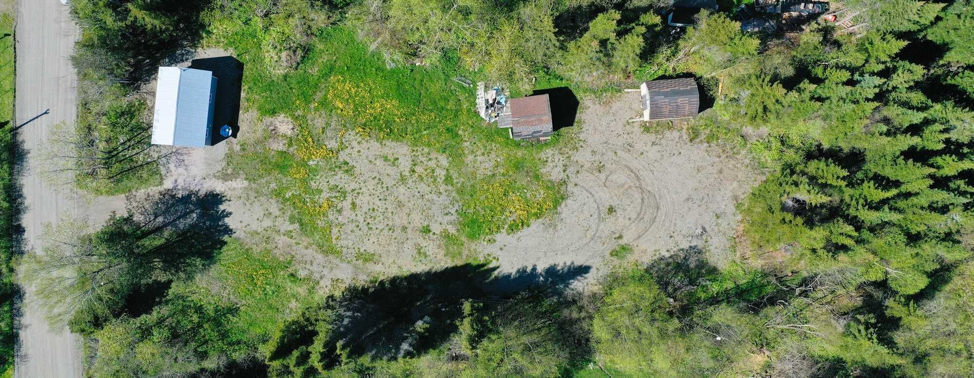 Ready to build your dream cottage in a highly sought-after area of George's Lake? 5