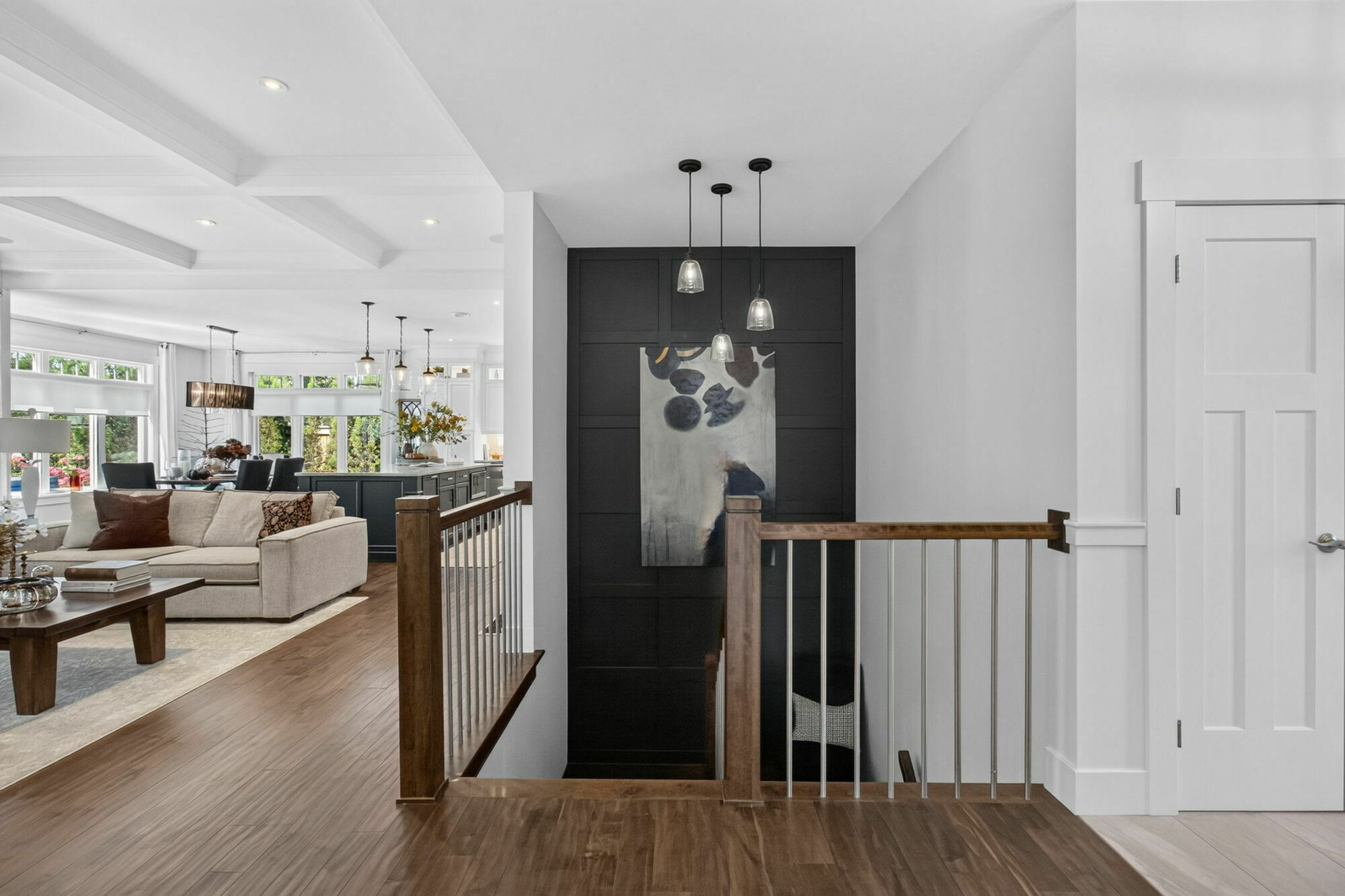 Welcome to 22 Louis-Arthur, an impressive executive bungalow where generous living space, thoughtful custom details and an exceptional outdoor retreat come together beautifully. 4