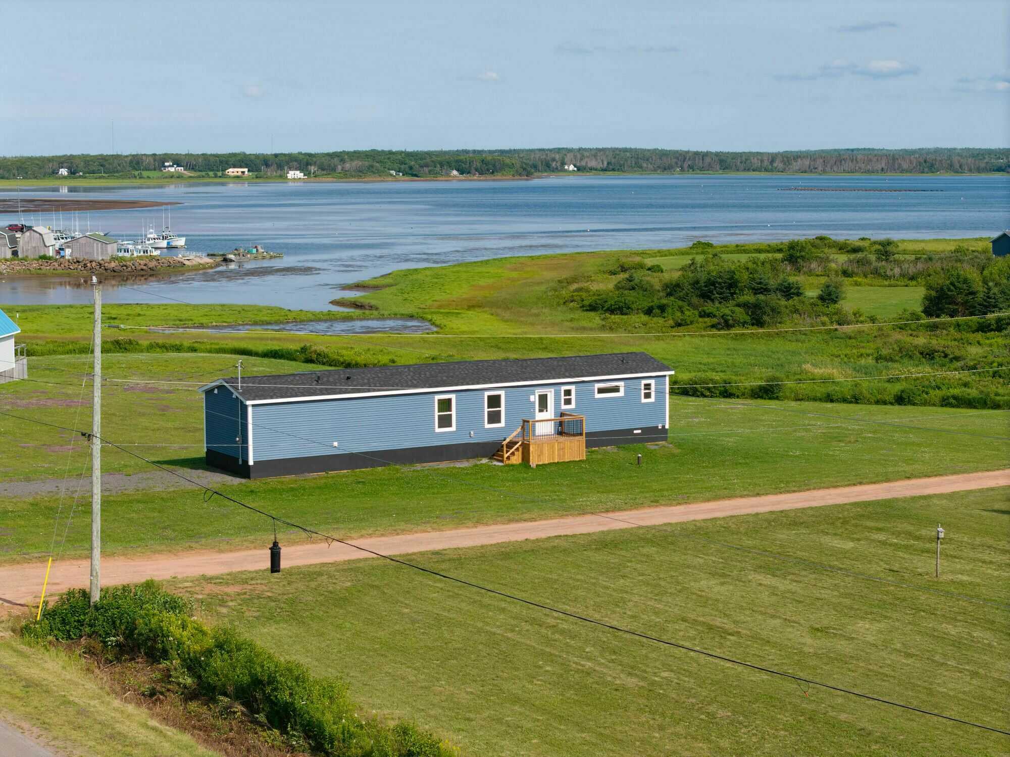 Brand New Harbour View Home on 0.82 Acres 3