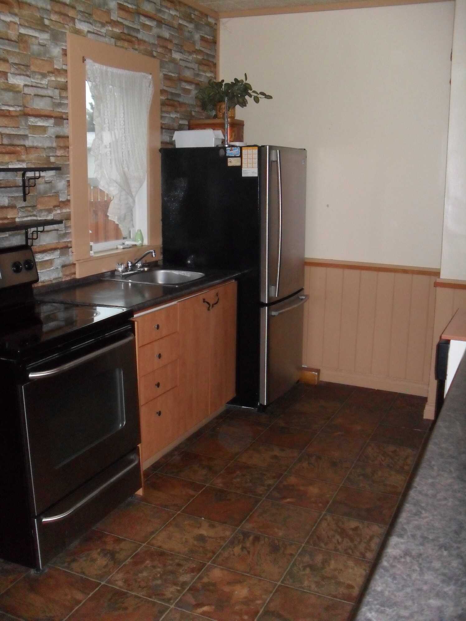 139 Pelly Ave, Russell 3
