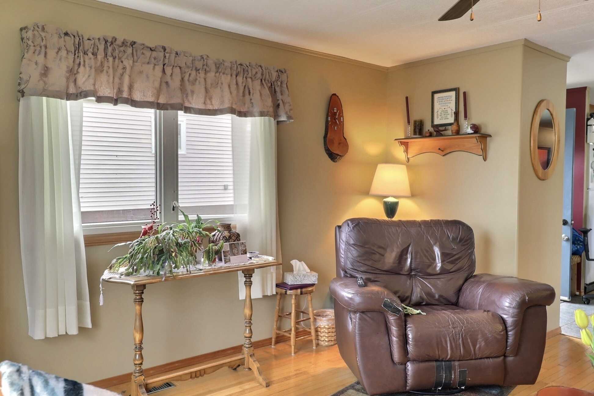Affordable & Move-In Ready Living in the Heart of Charlottetown! 5