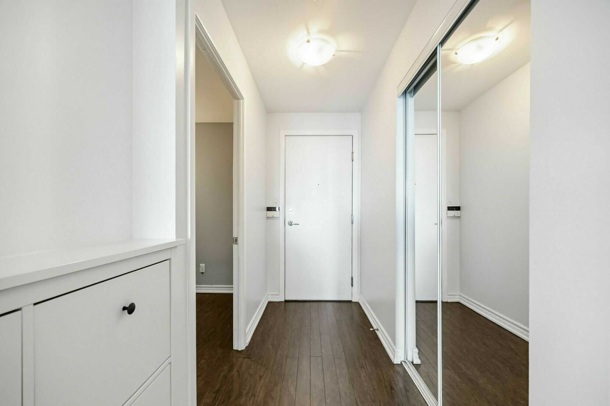 Step into modern urban living at its finest in this beautifully designed 3-bedroom condo at 323 Richmond St E. 3