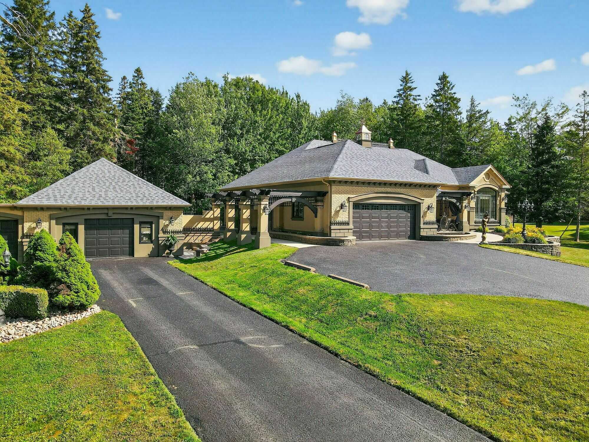 Privacy and Luxury in the heart of Dieppe! 5