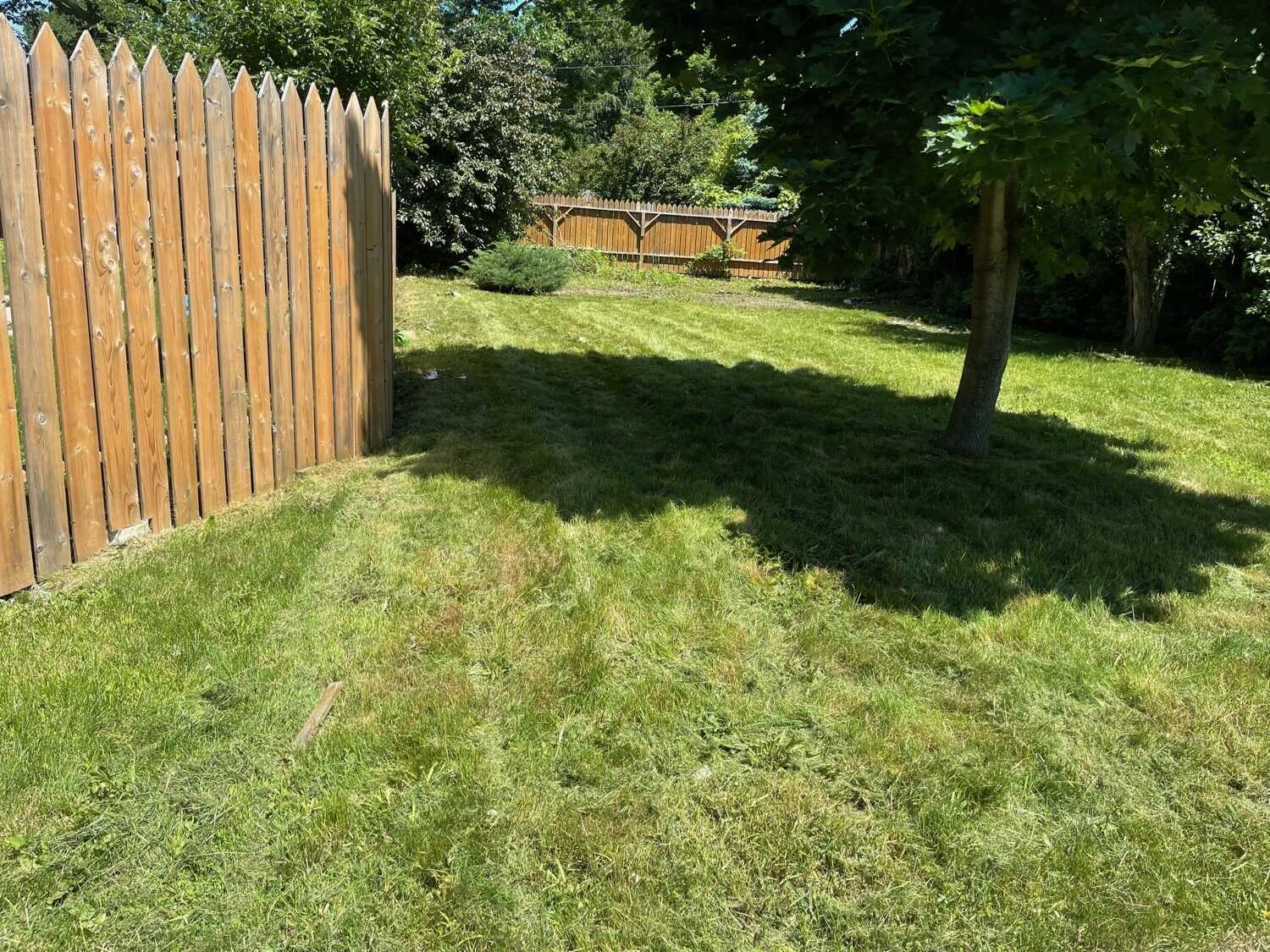Attention investors! Fantastic building lot (zoned R2) in north Oshawa close to all amenities. Great opportunity to build a new rental property with 2 incomes. 3