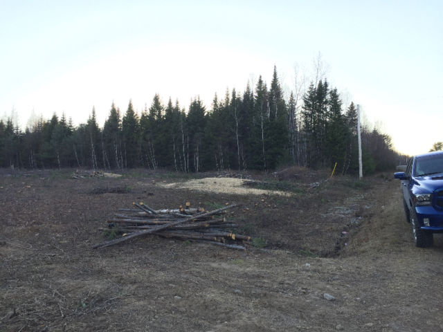 Selling a 1 acre residential building lot on the Parker Rd. ( LOT 85-2 ) 2