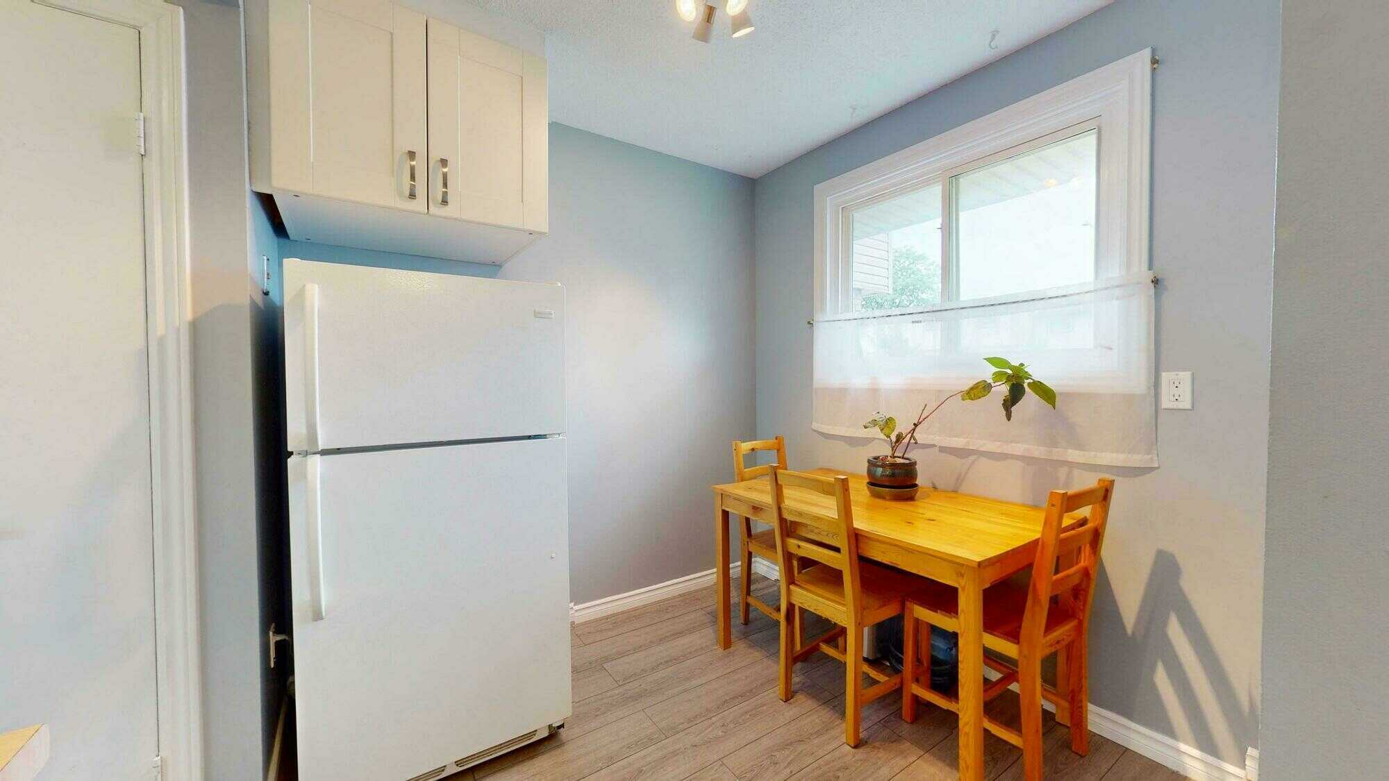 Maintenance Free Living in the Heart of Waterloo 4