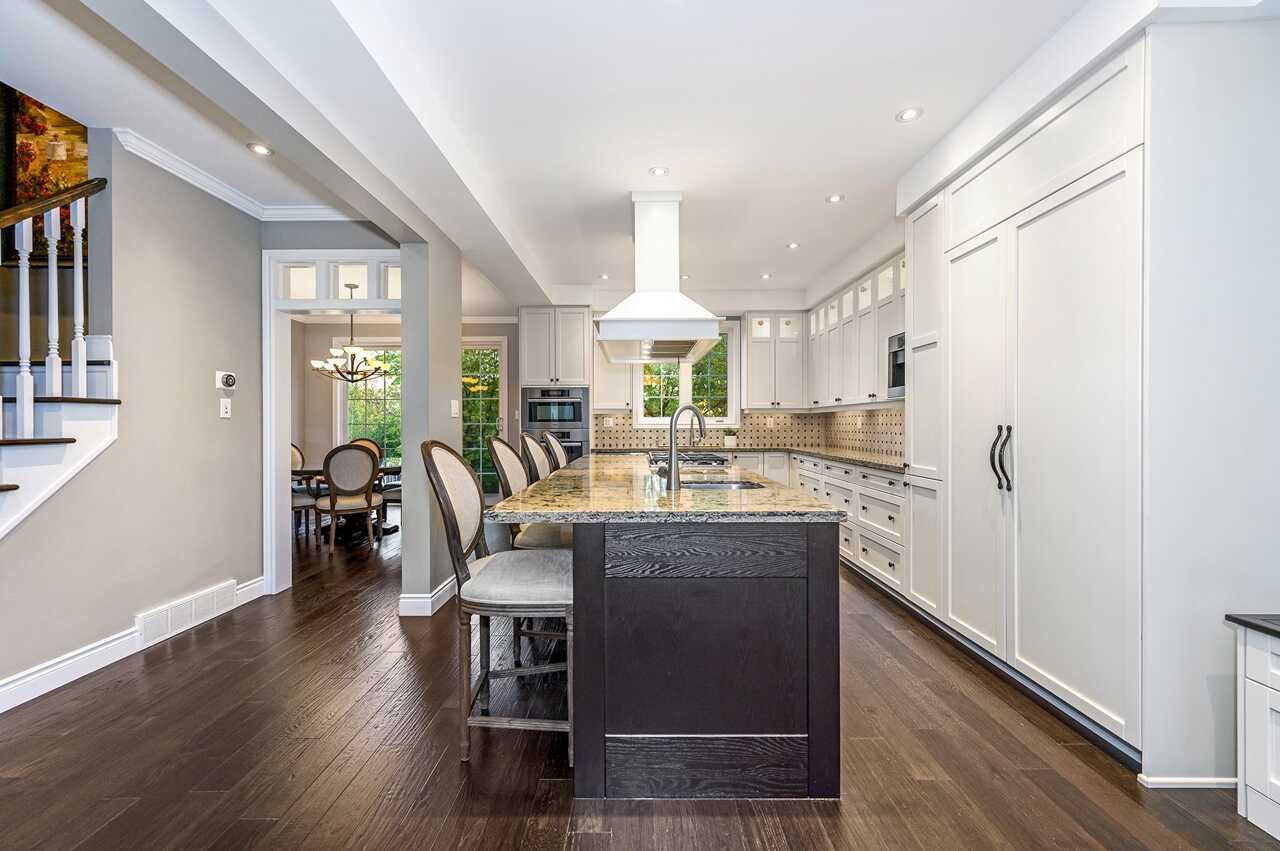 Exceptional Luxury Residence with Independent Living Space and Designer Upgrades Throughout! 5